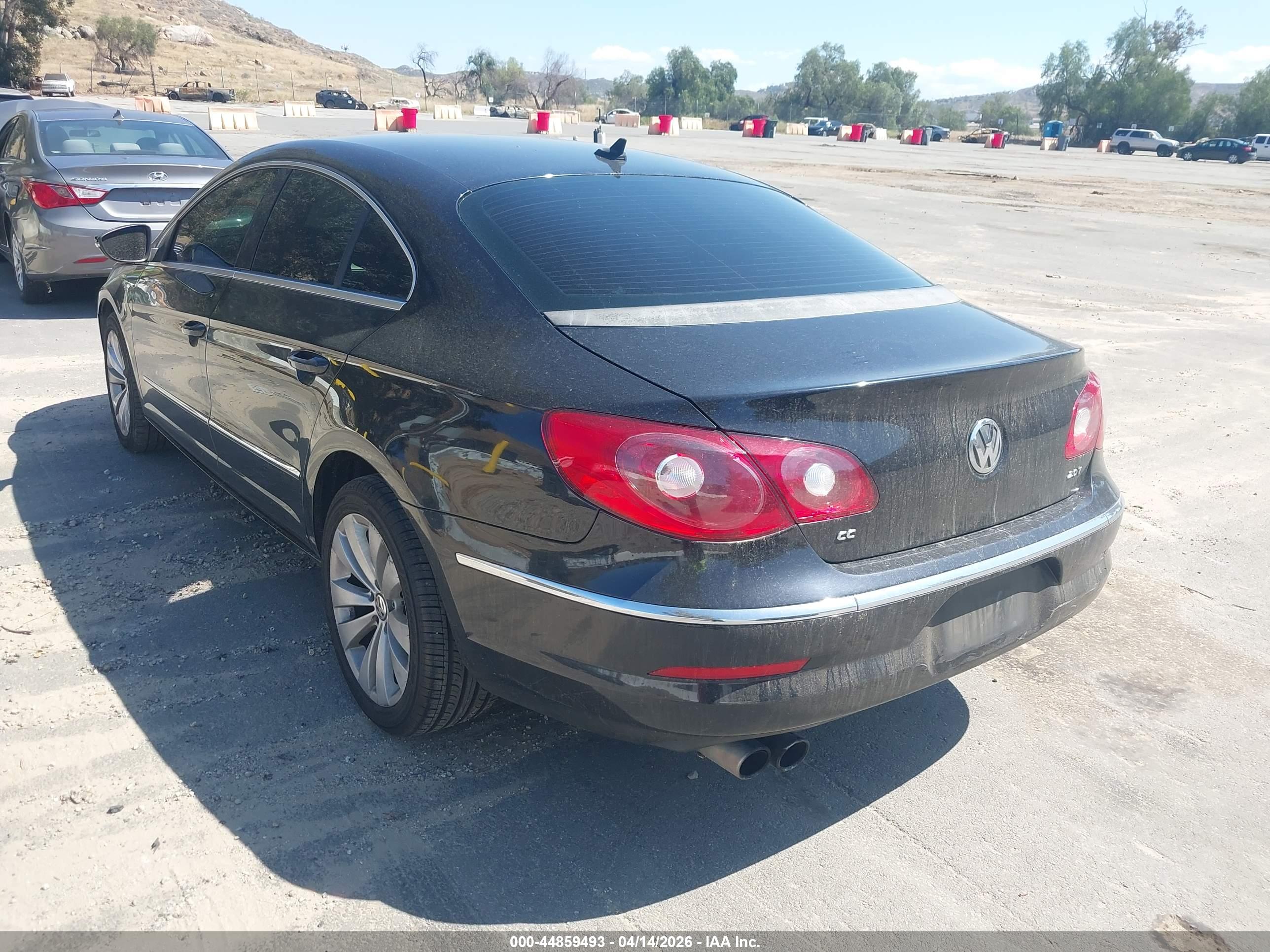 VOLKSWAGEN CC image 3