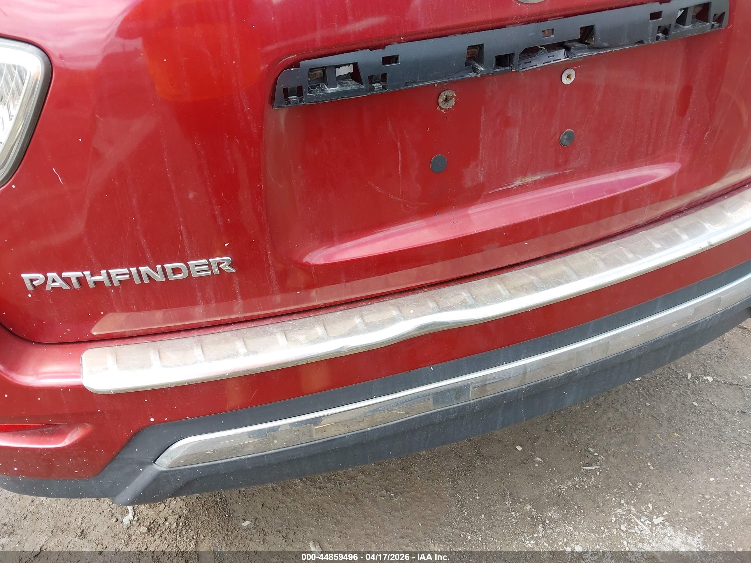 NISSAN PATHFINDER image 6