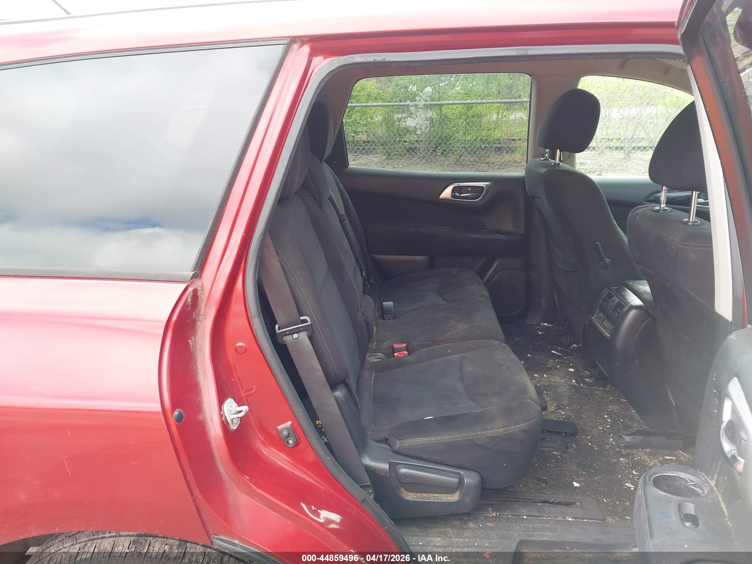 NISSAN PATHFINDER image 8