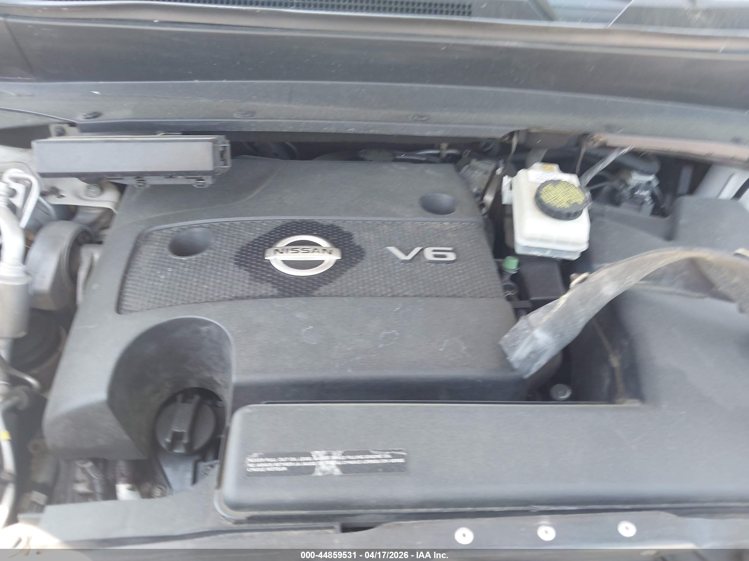 NISSAN PATHFINDER image 10