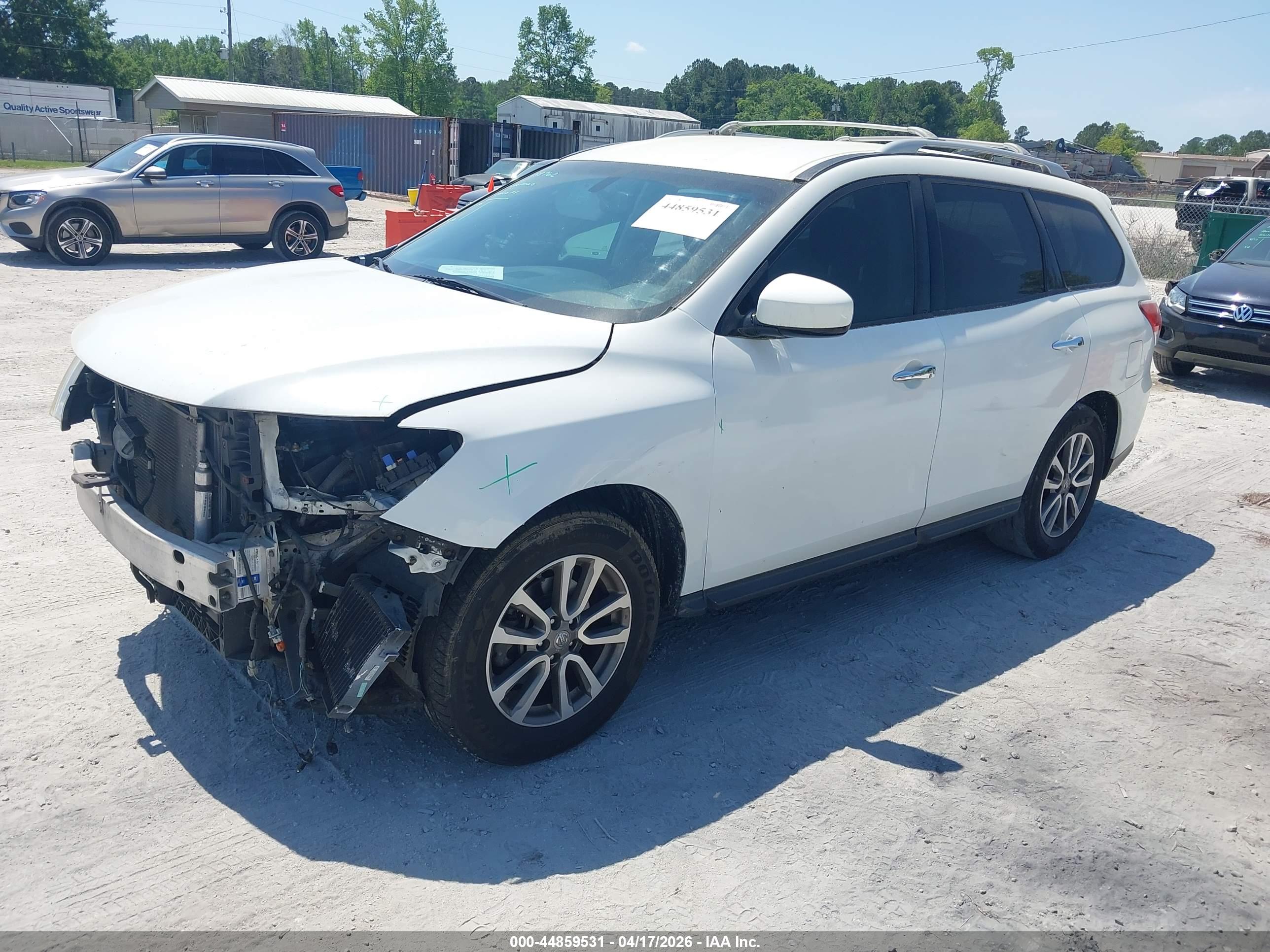 NISSAN PATHFINDER image 2