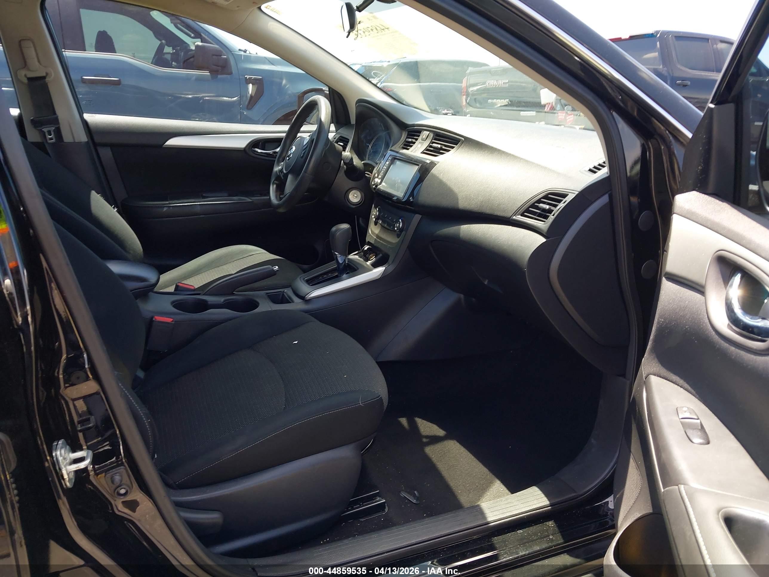 NISSAN SENTRA image 5