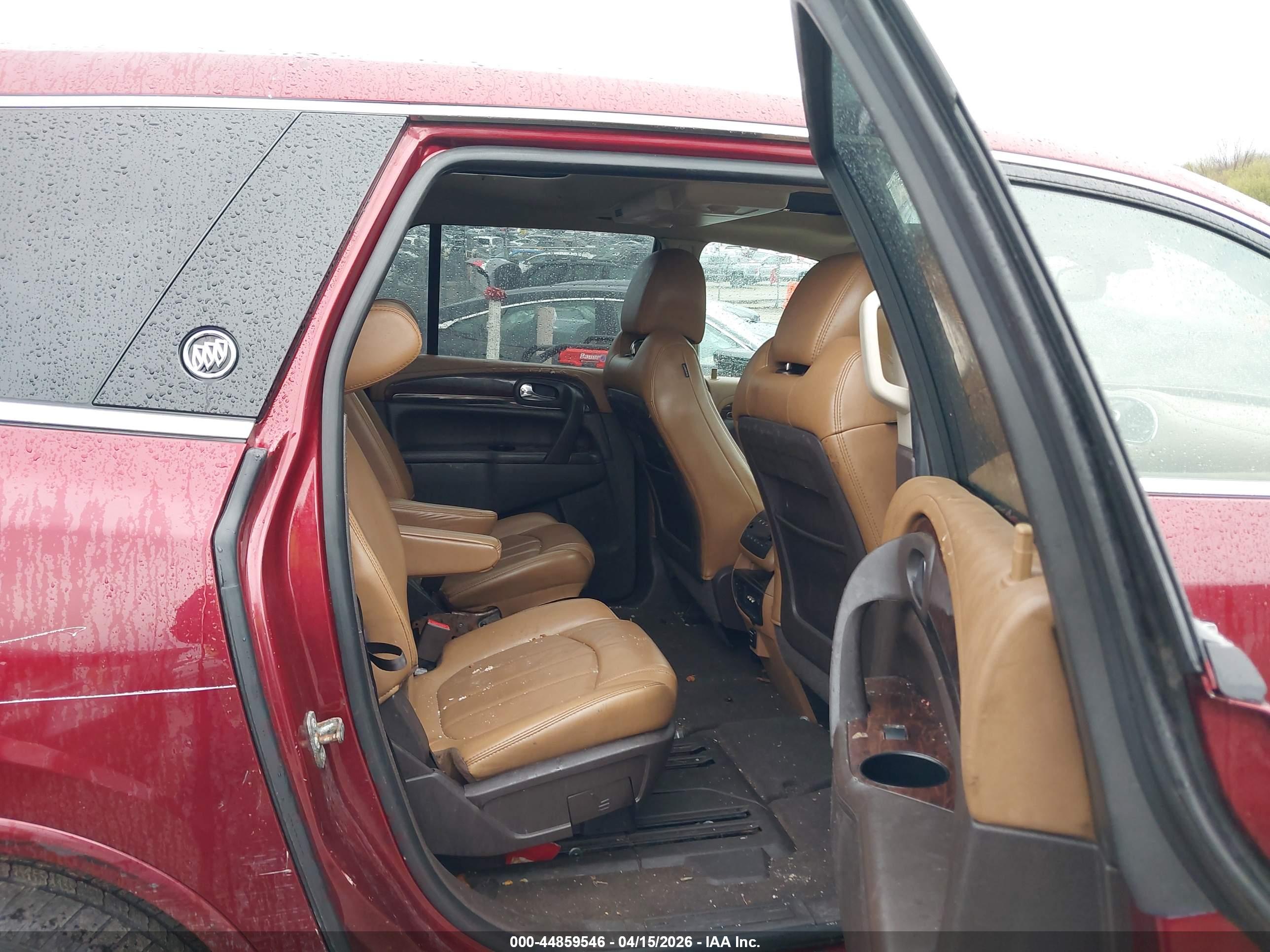BUICK ENCLAVE image 8