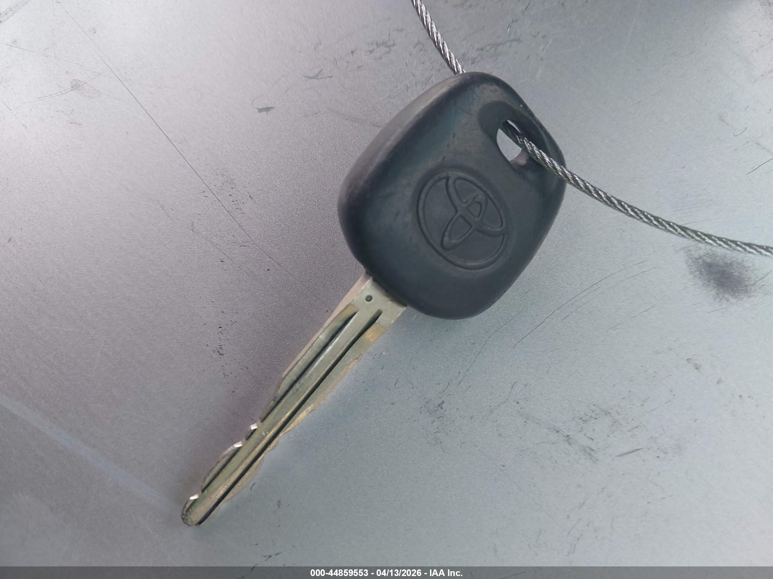 TOYOTA 4RUNNER image 11