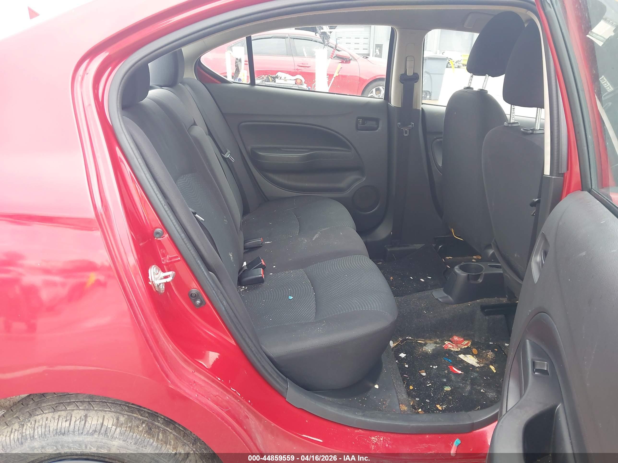MITSUBISHI MIRAGE image 8