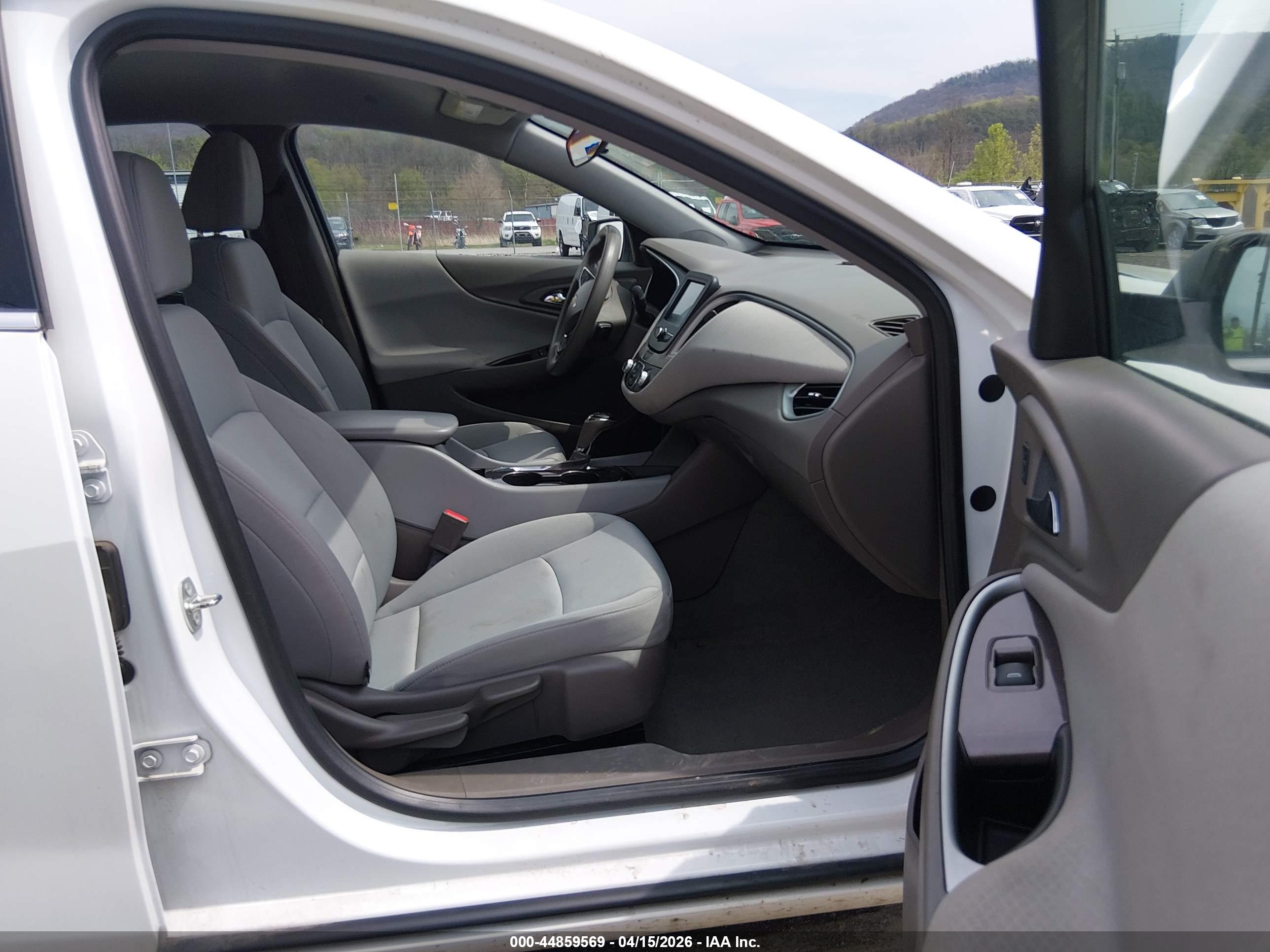 CHEVROLET MALIBU image 5