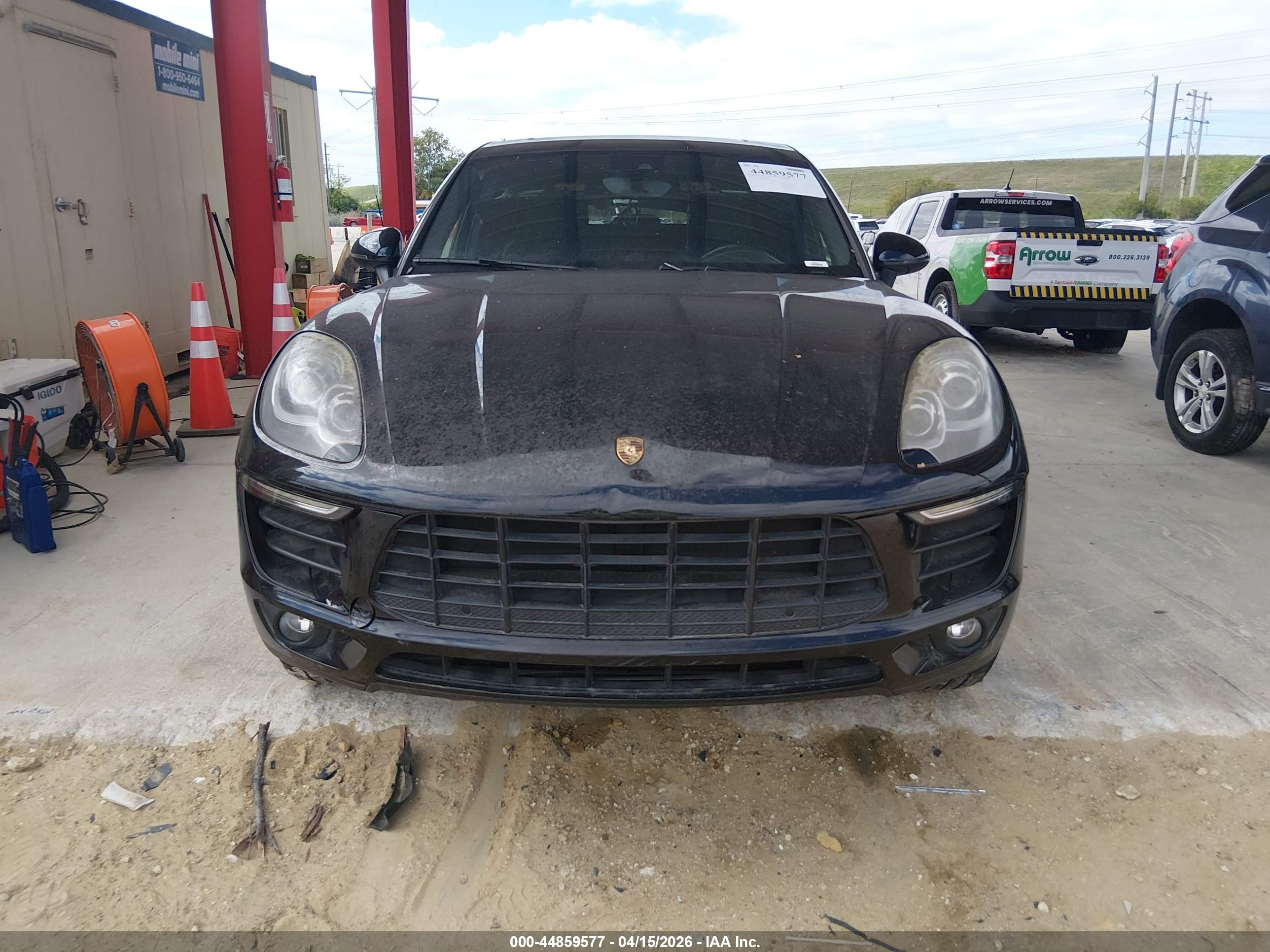 PORSCHE MACAN image 6