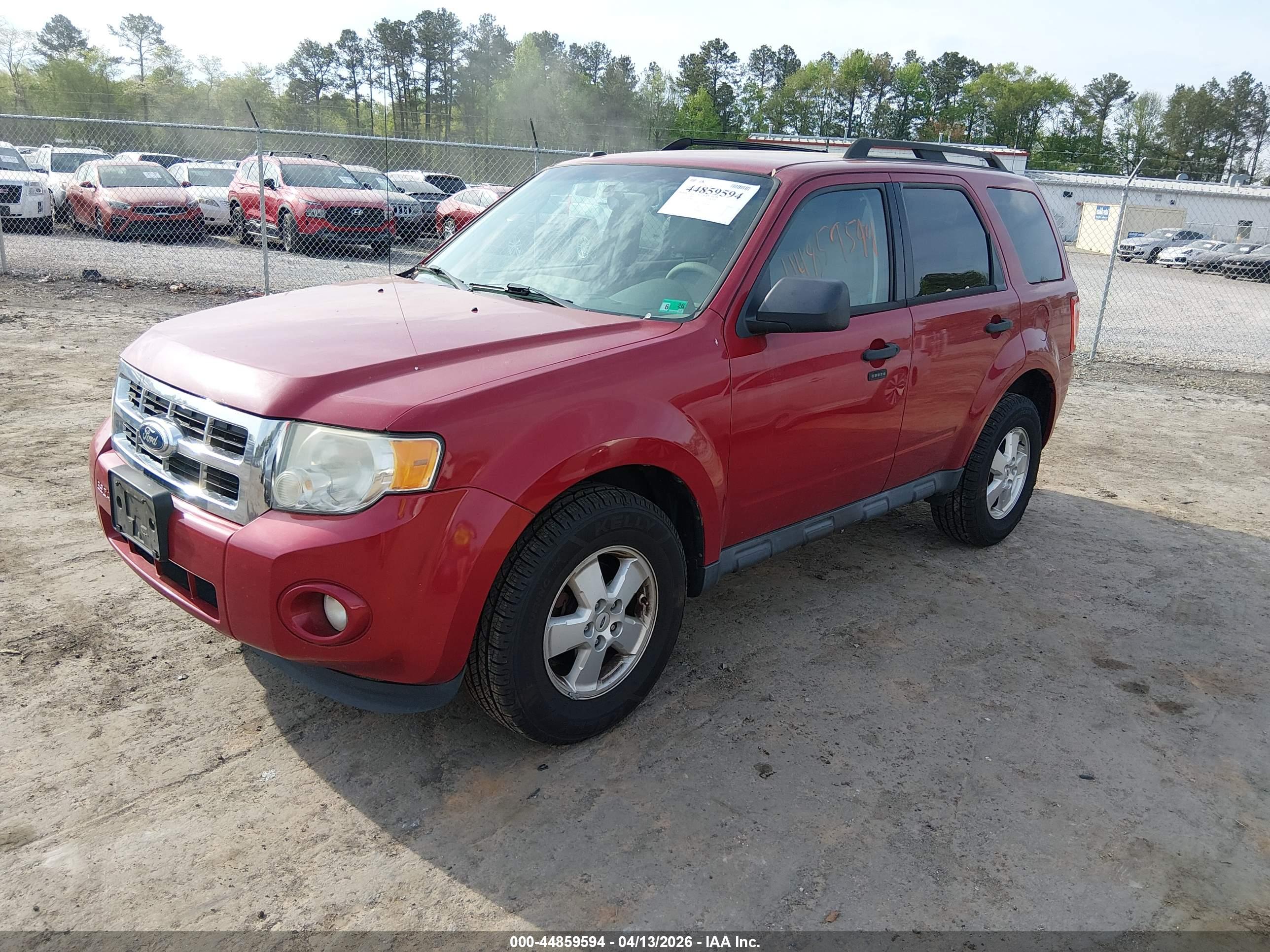 FORD ESCAPE image 2