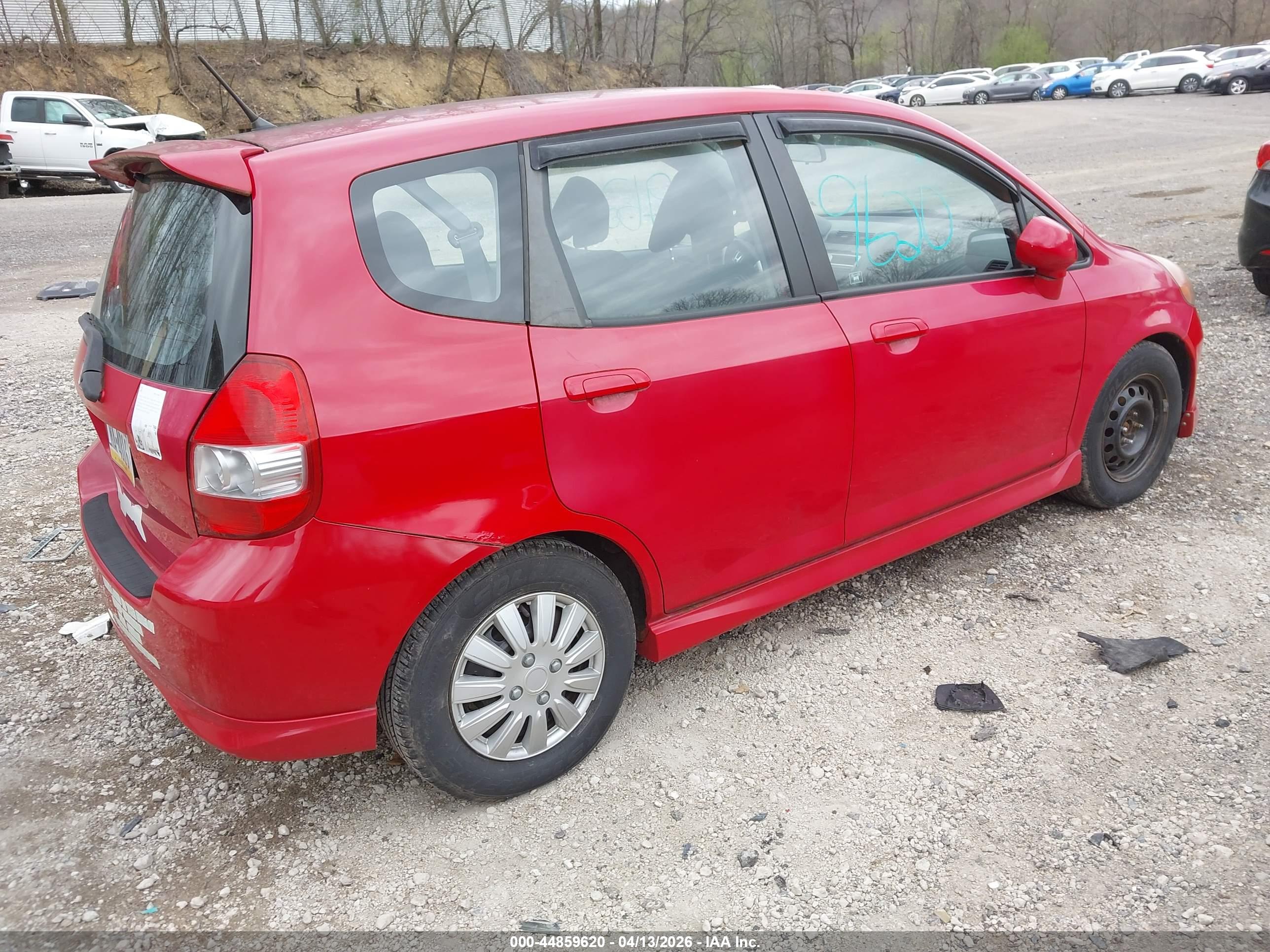 HONDA FIT image 4