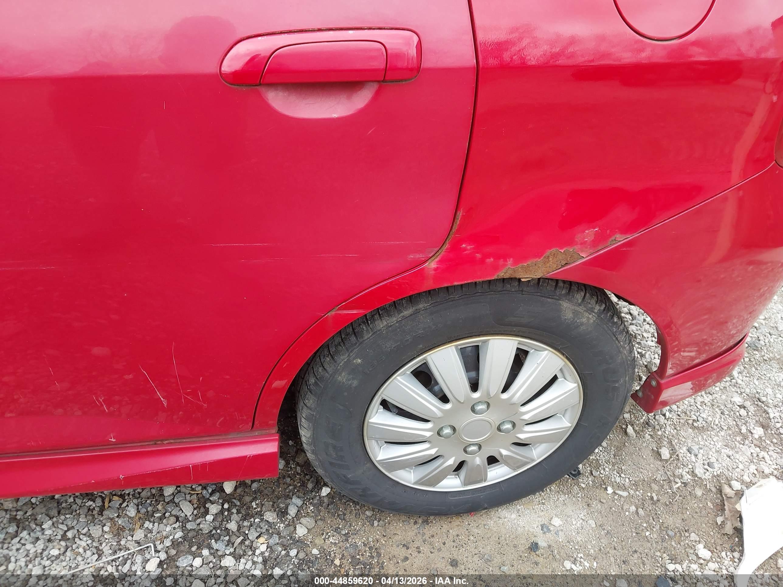 HONDA FIT image 6