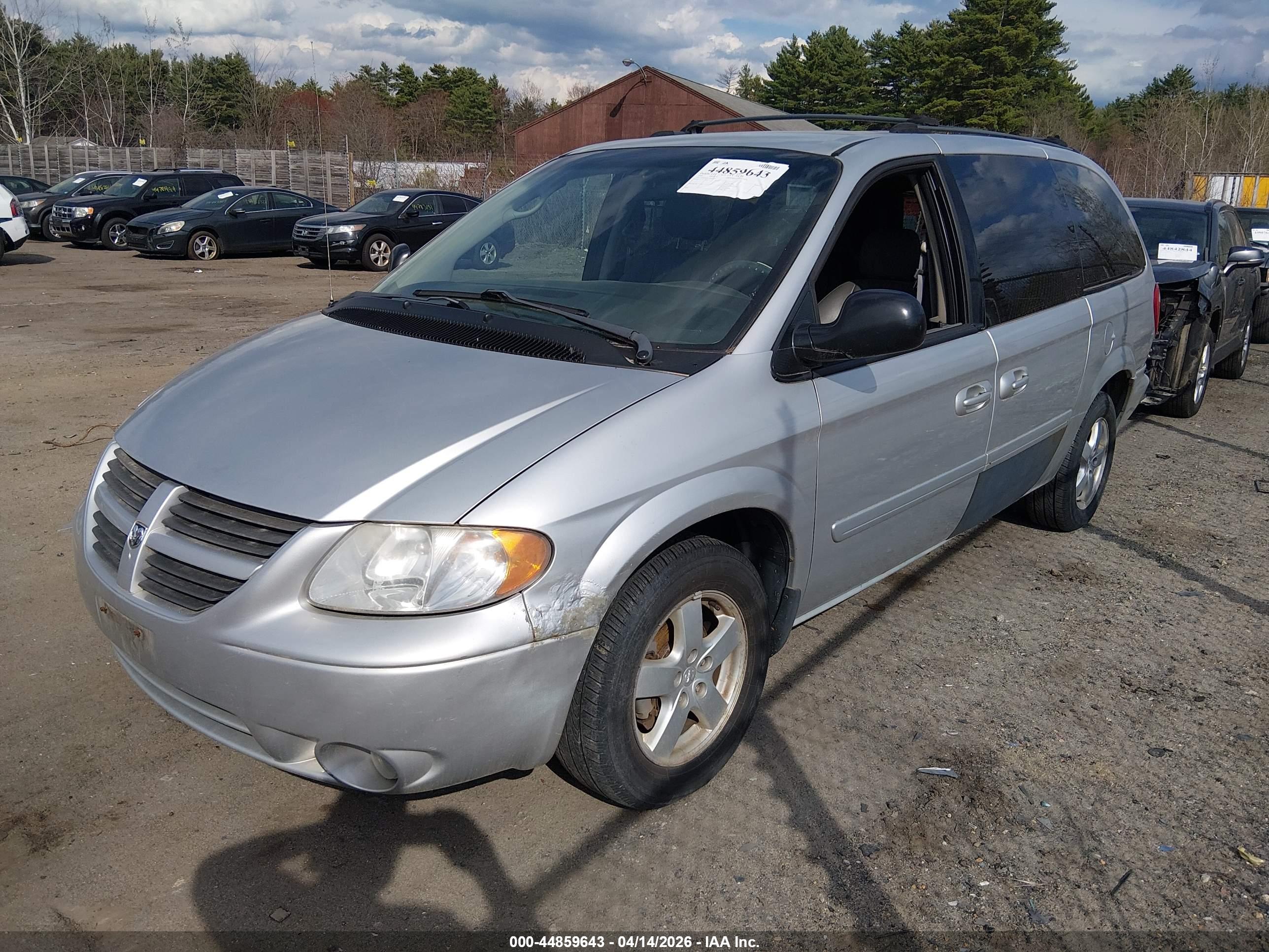 DODGE GRAND image 2