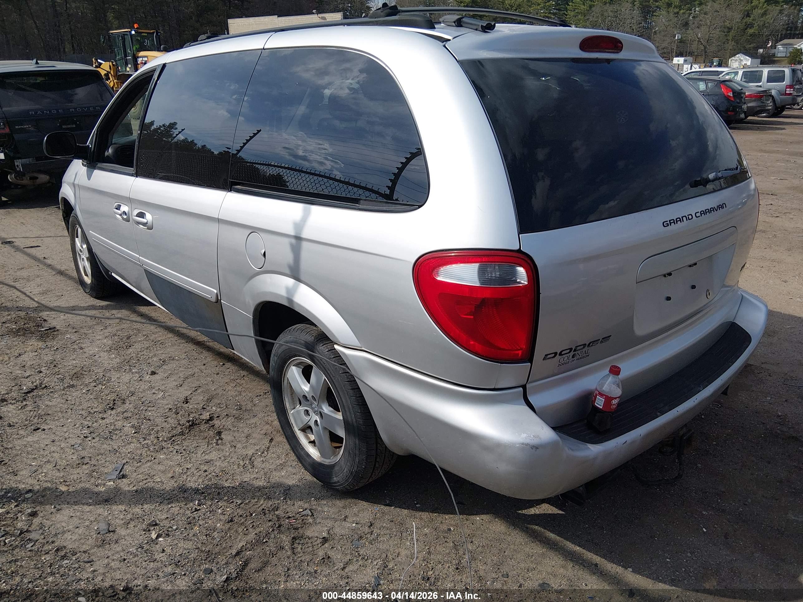 DODGE GRAND image 3