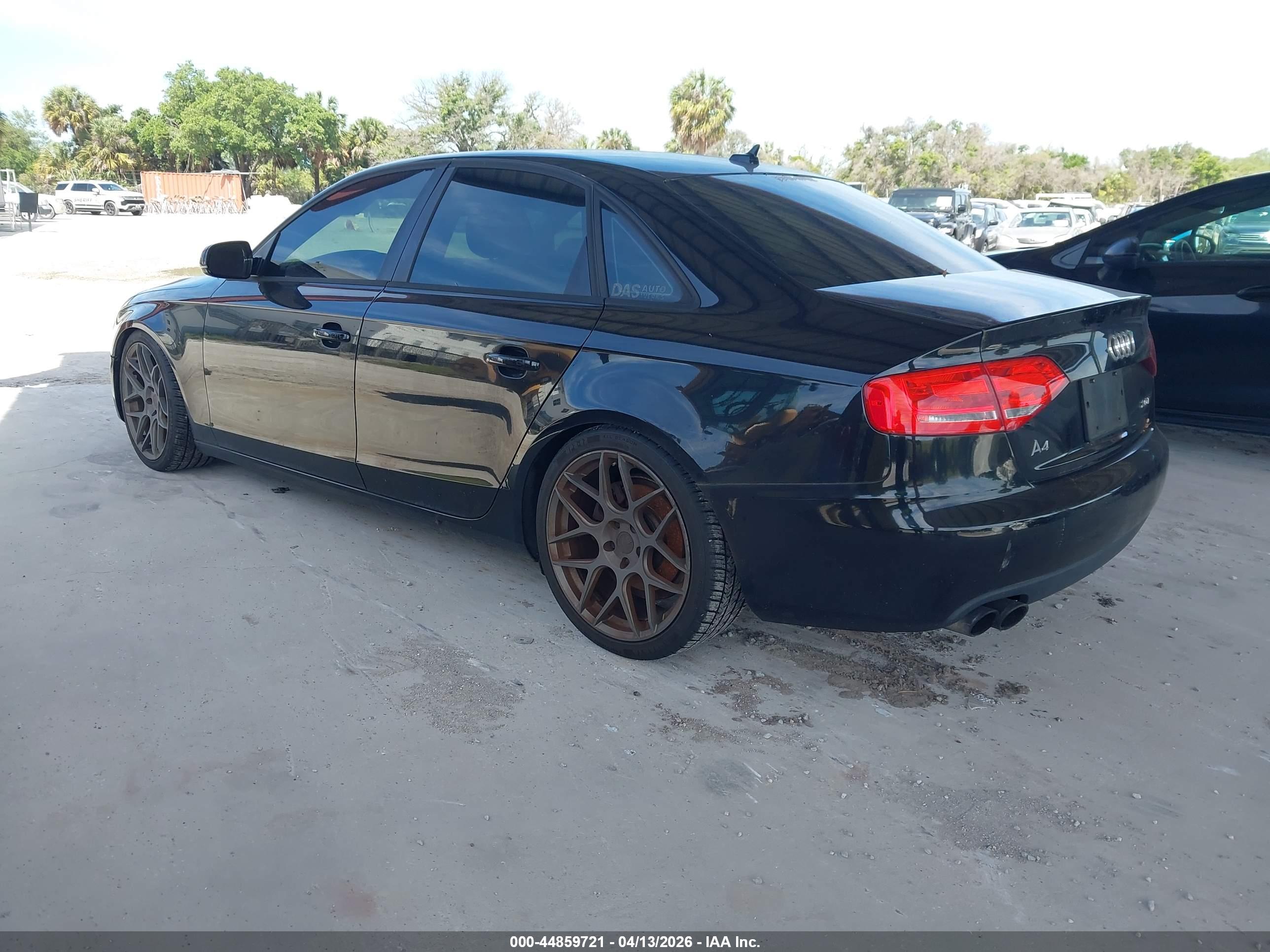 AUDI A4 image 3