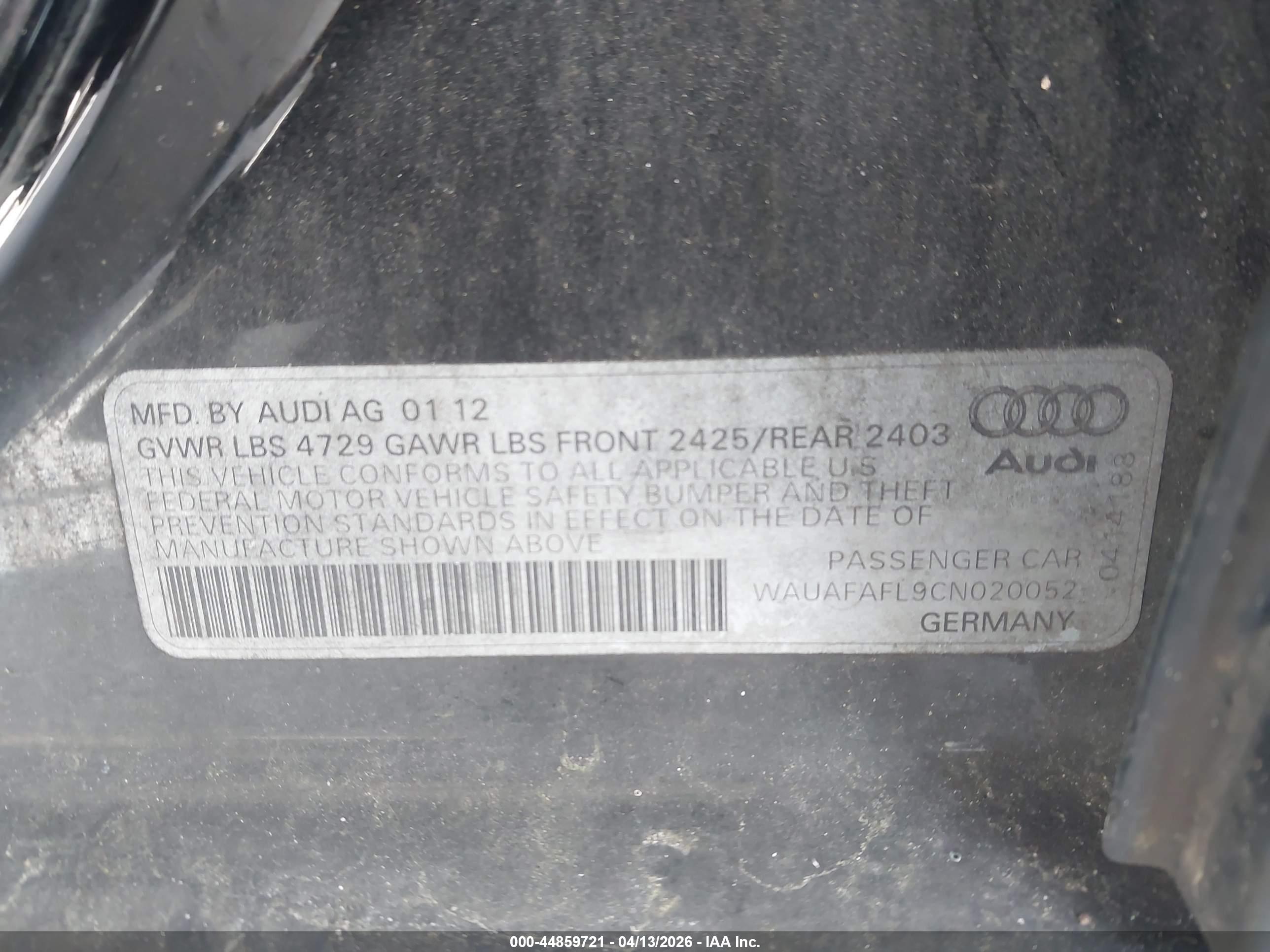 AUDI A4 image 9