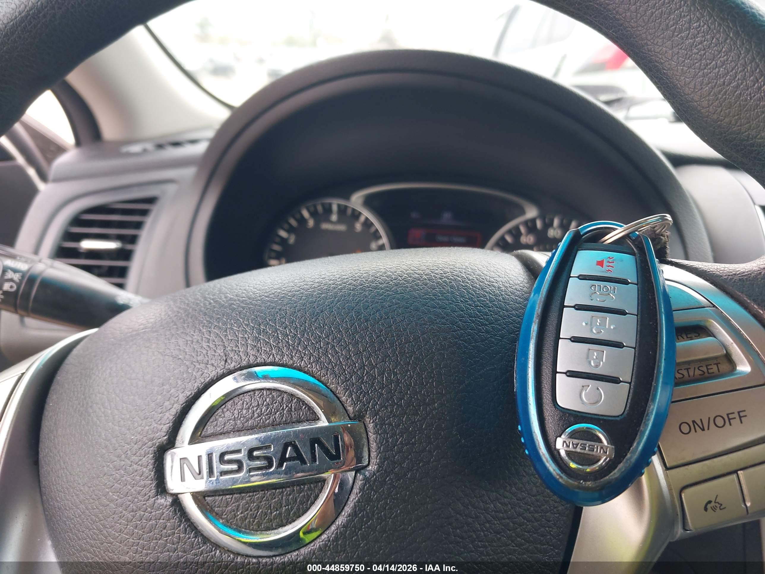 NISSAN ALTIMA image 11