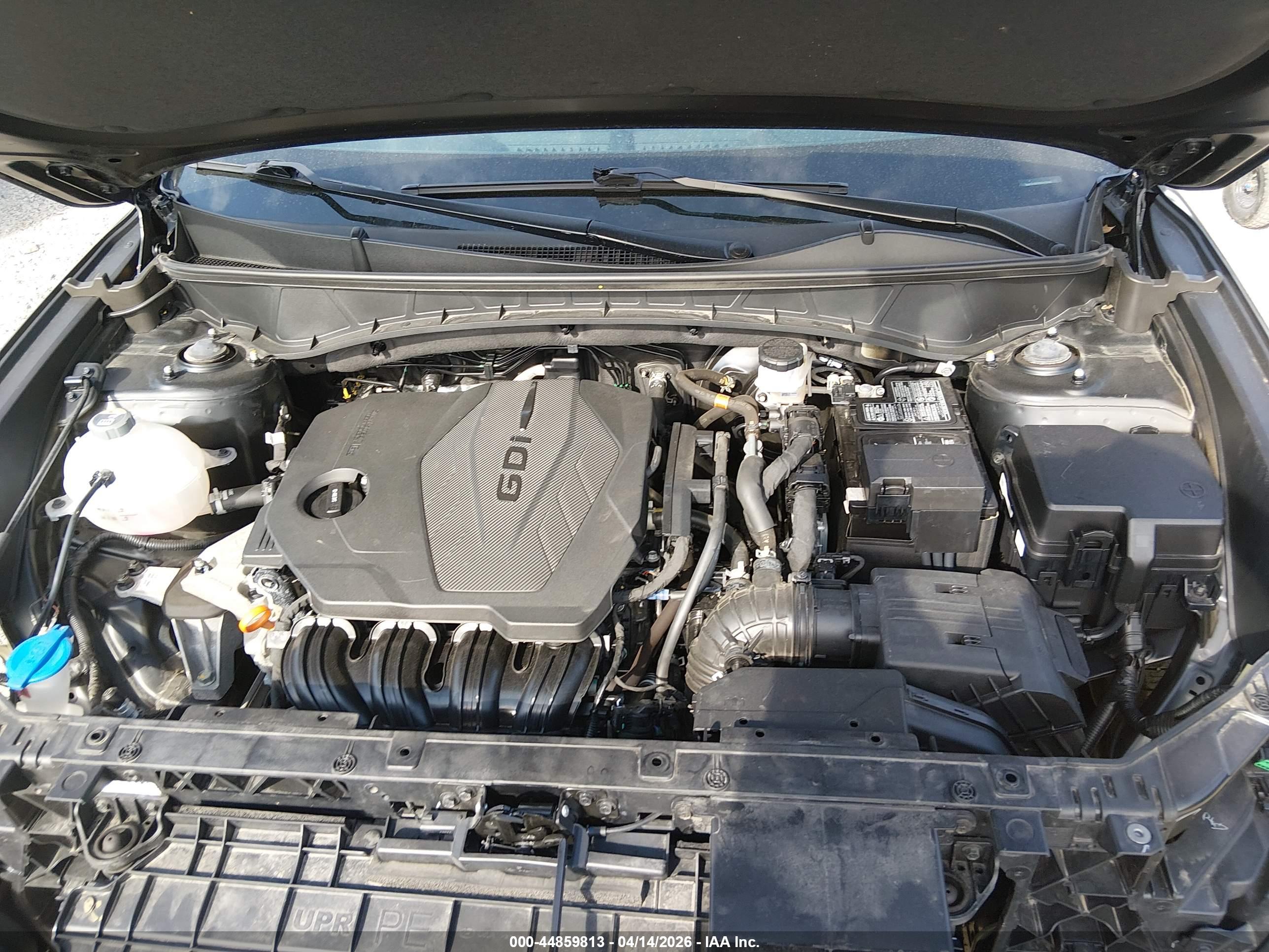 HYUNDAI TUCSON image 10