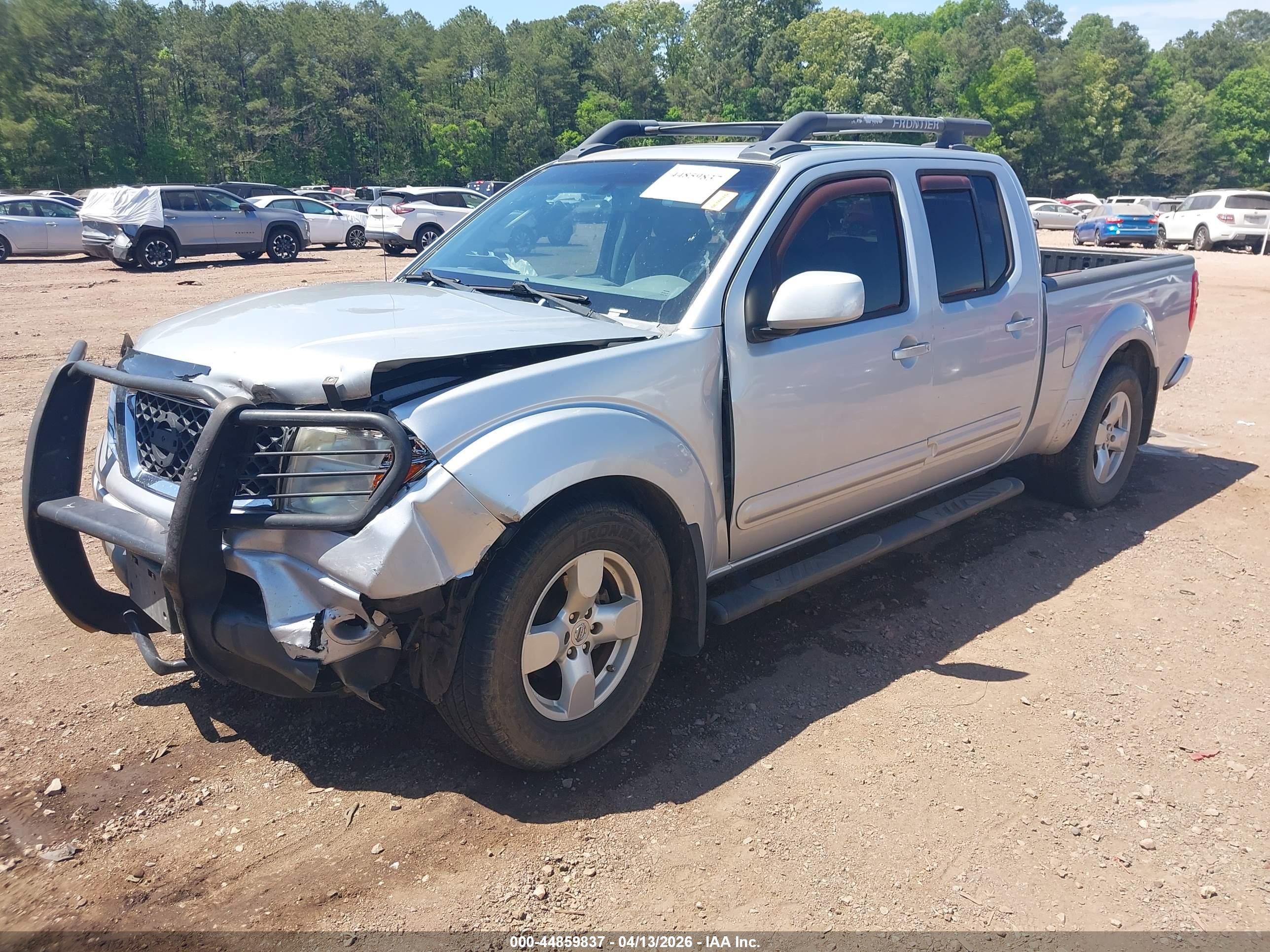 NISSAN FRONTIER image 2