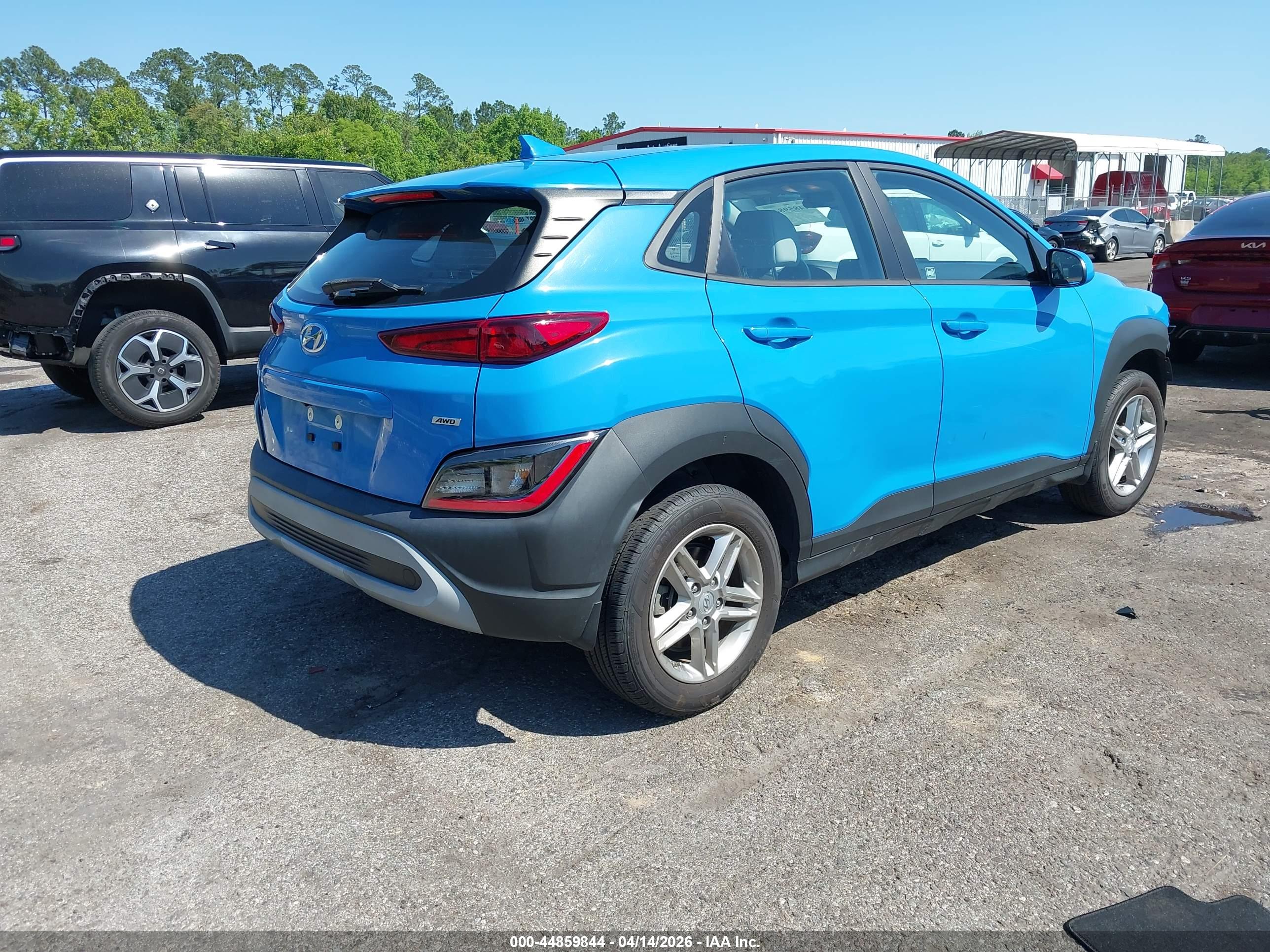HYUNDAI KONA image 4