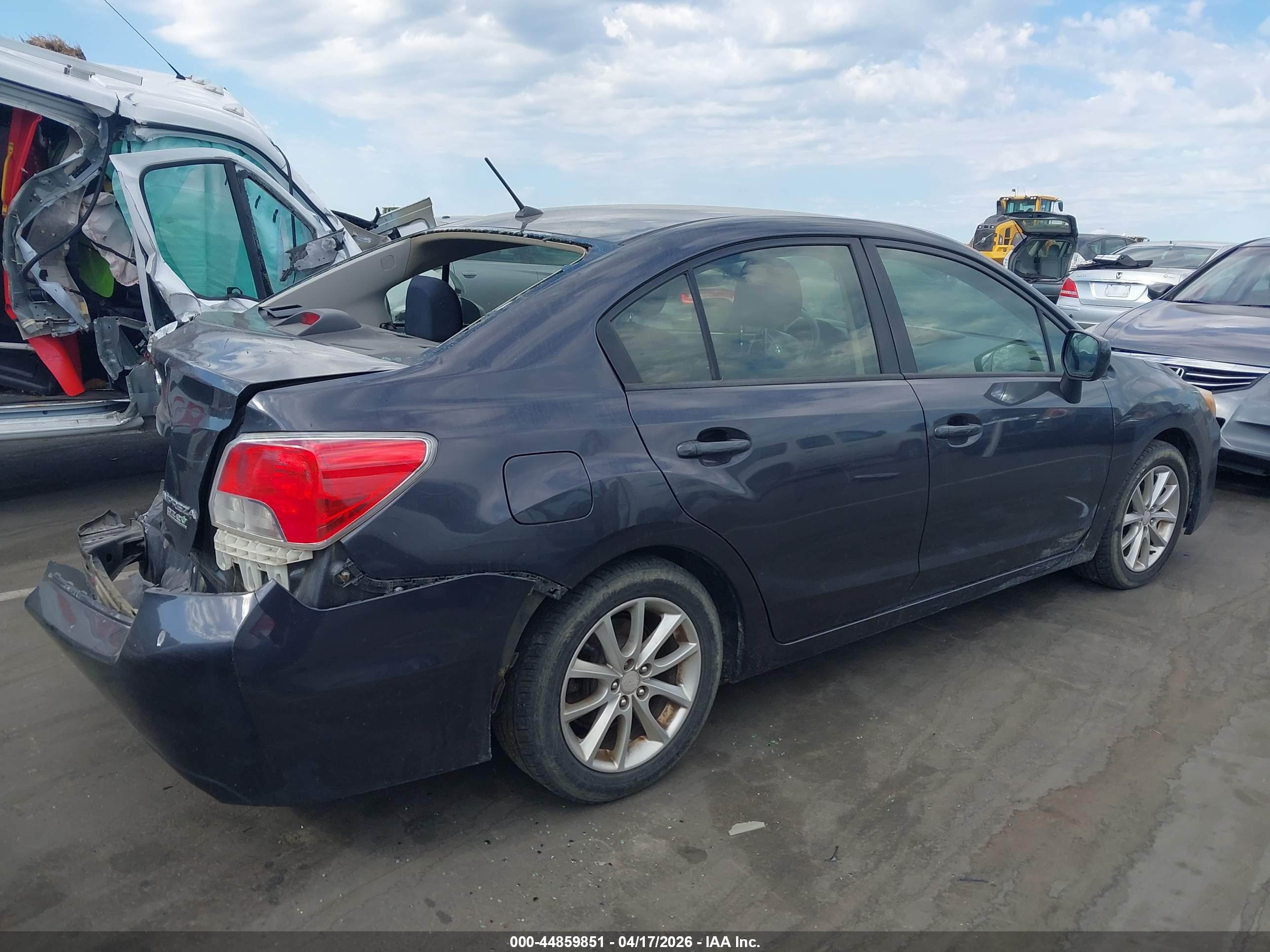 SUBARU IMPREZA image 4