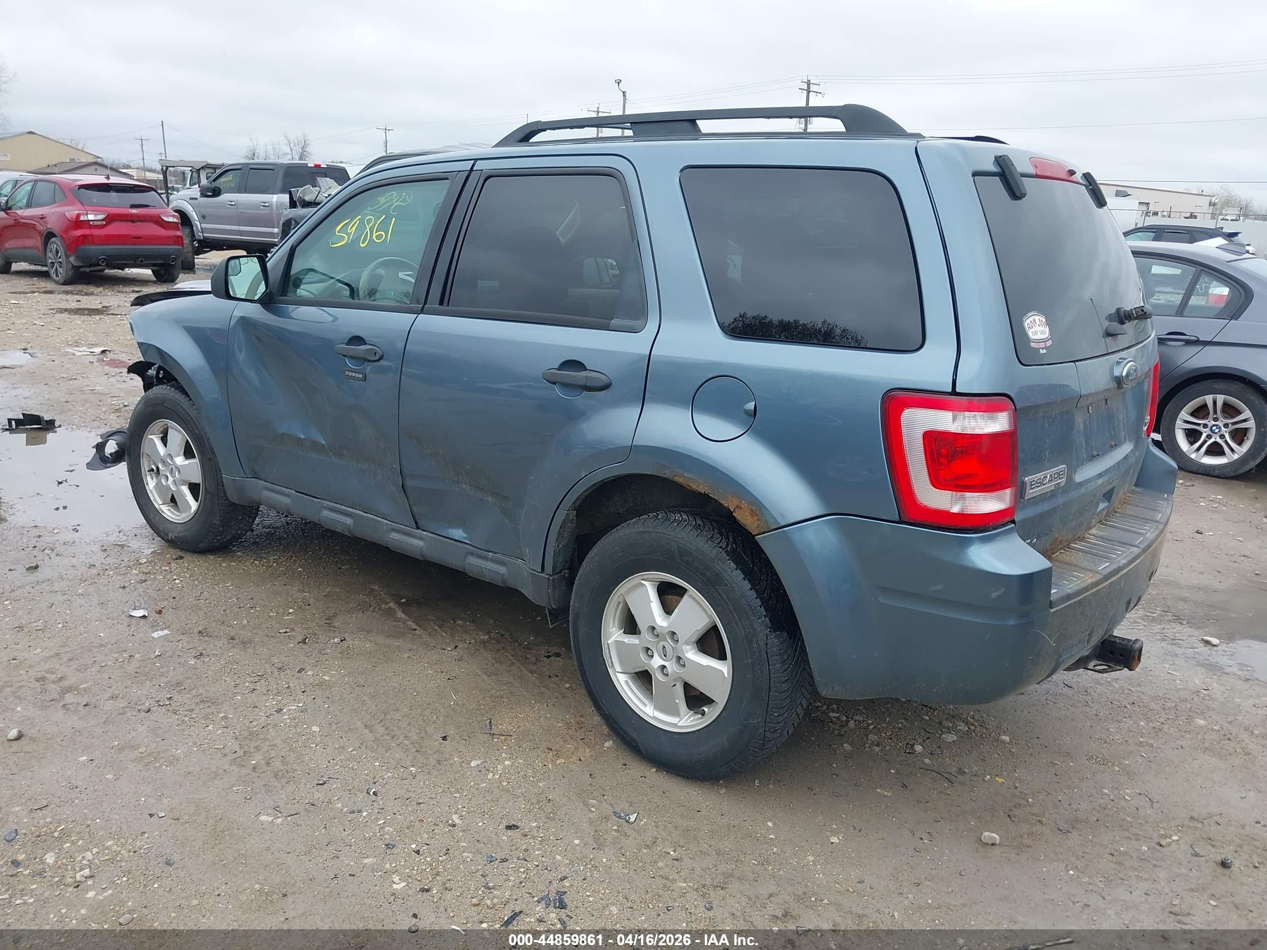 FORD ESCAPE image 3