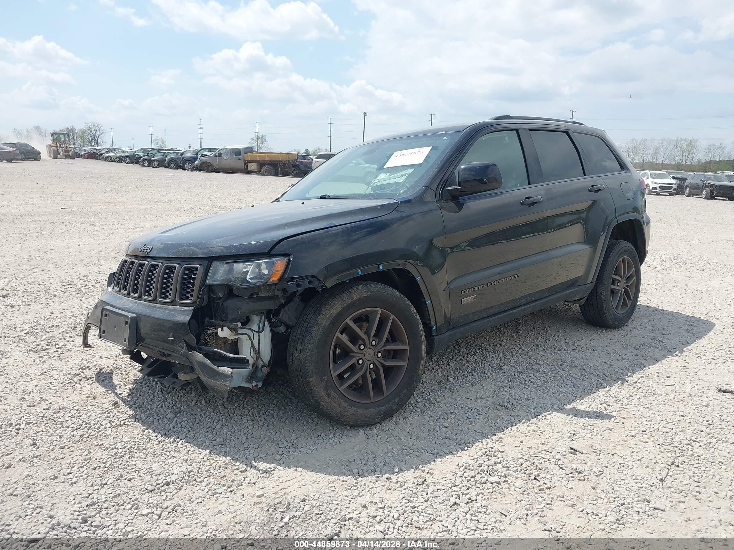 JEEP GRAND image 2