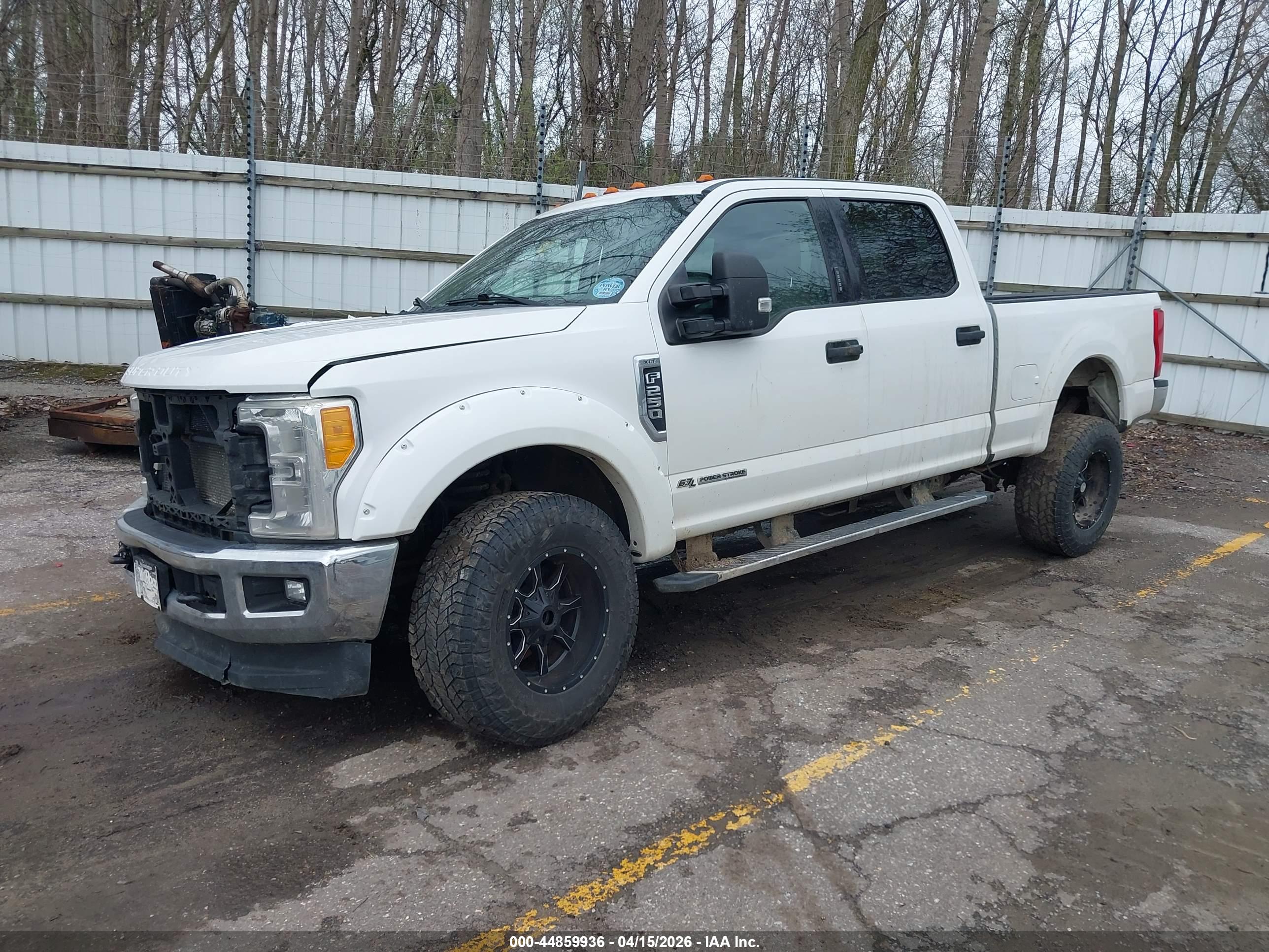 FORD F-250 image 2