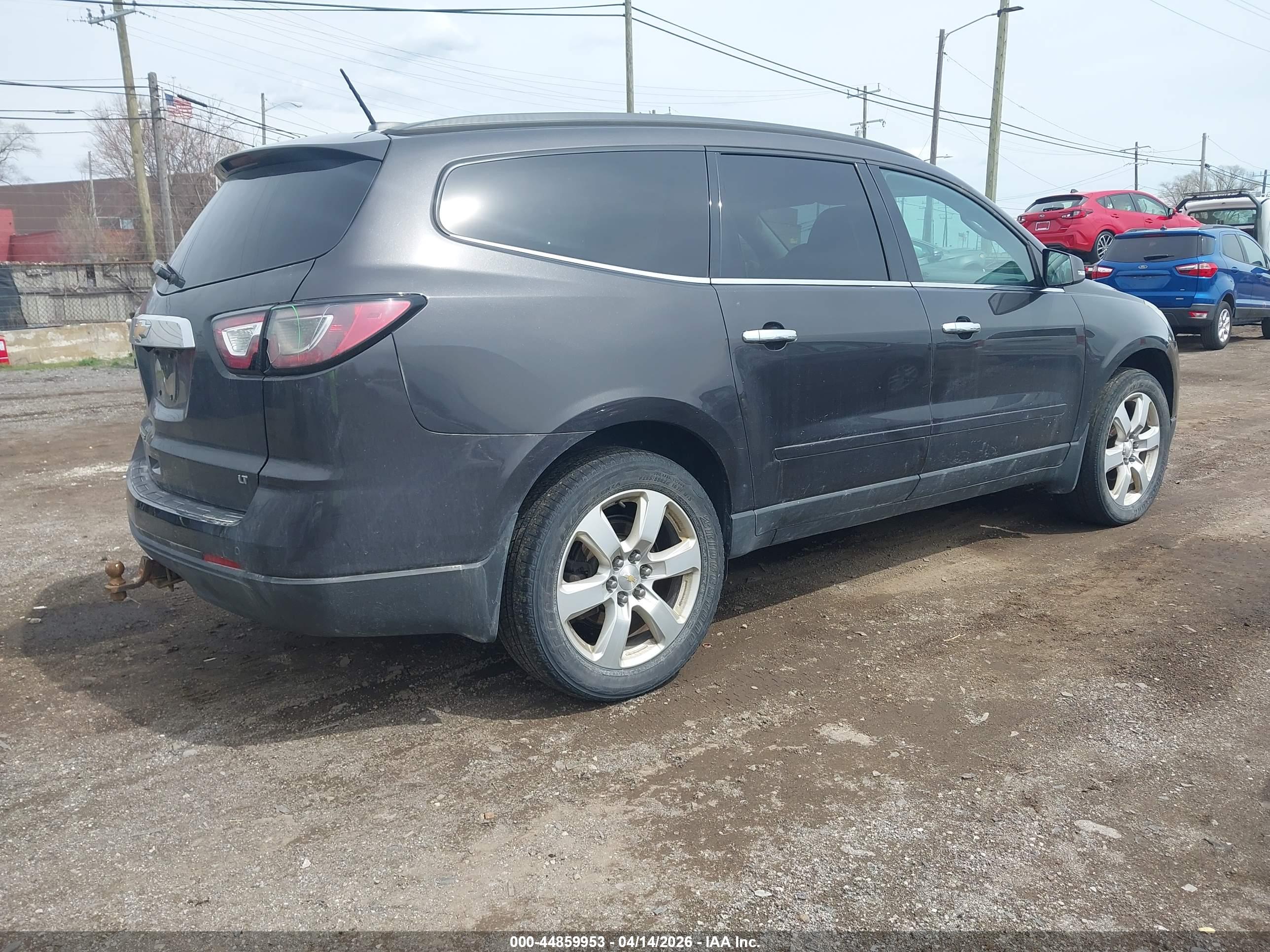 CHEVROLET TRAVERSE image 4