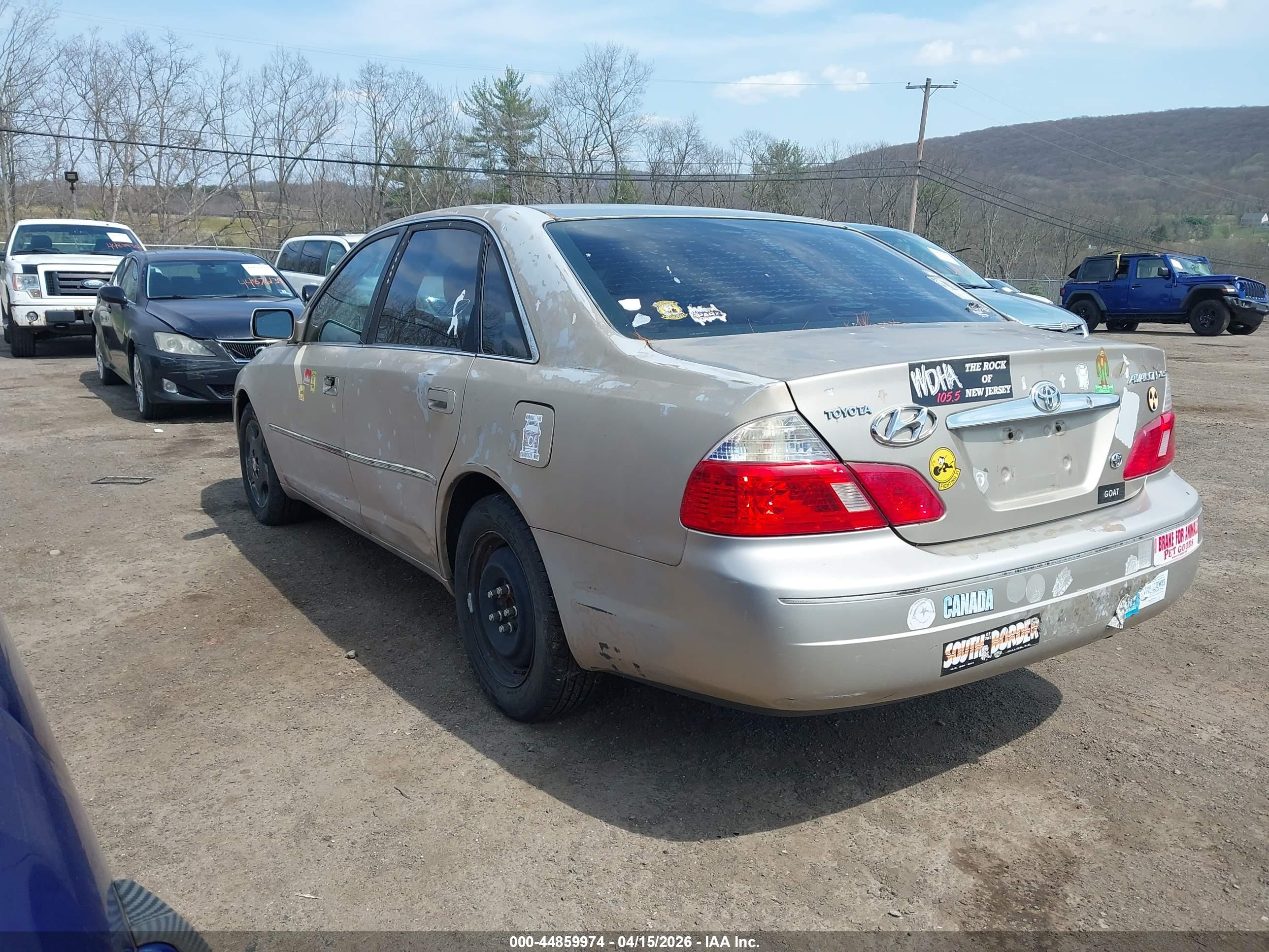 TOYOTA AVALON image 3