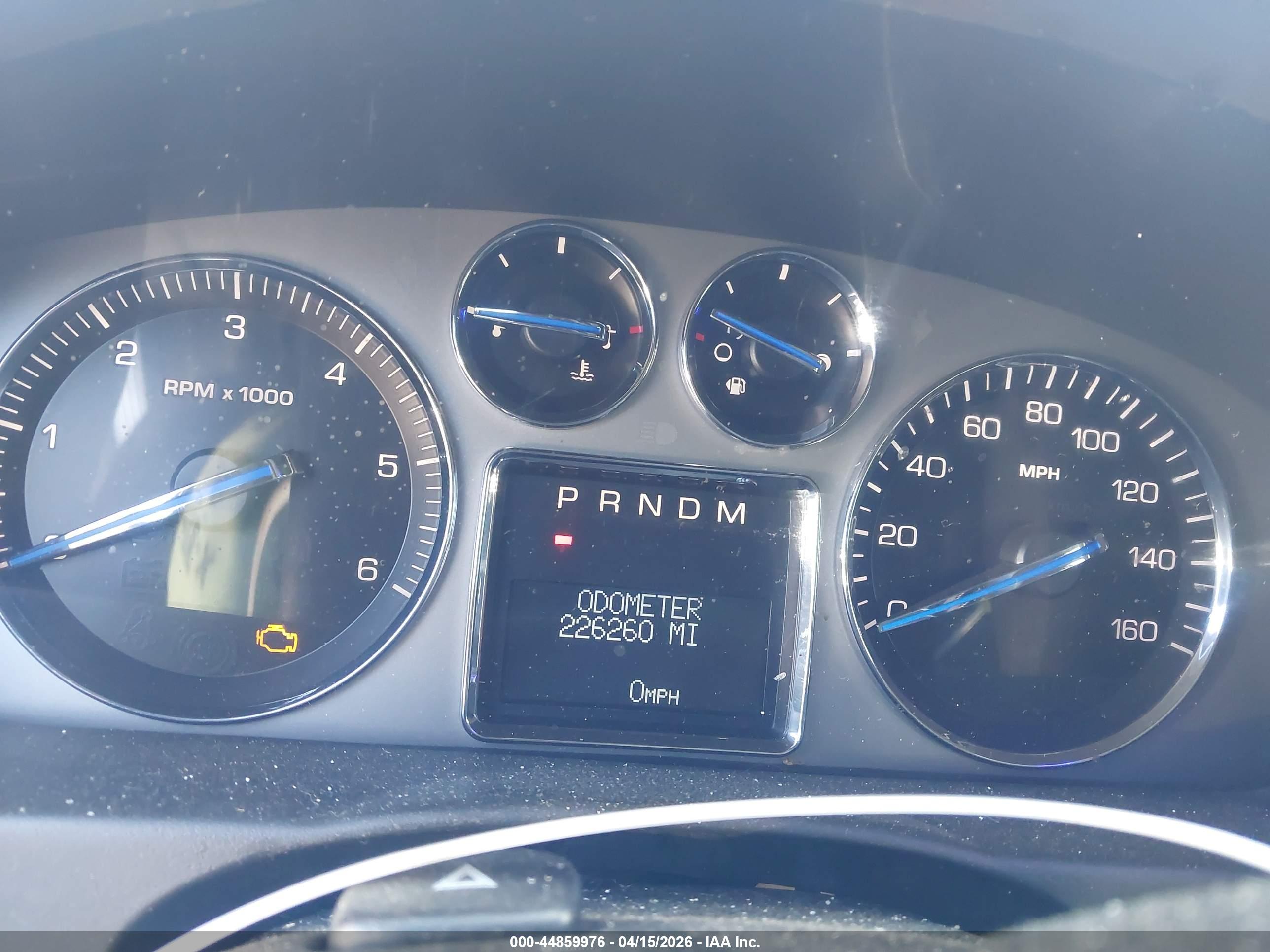 CADILLAC ESCALADE image 7