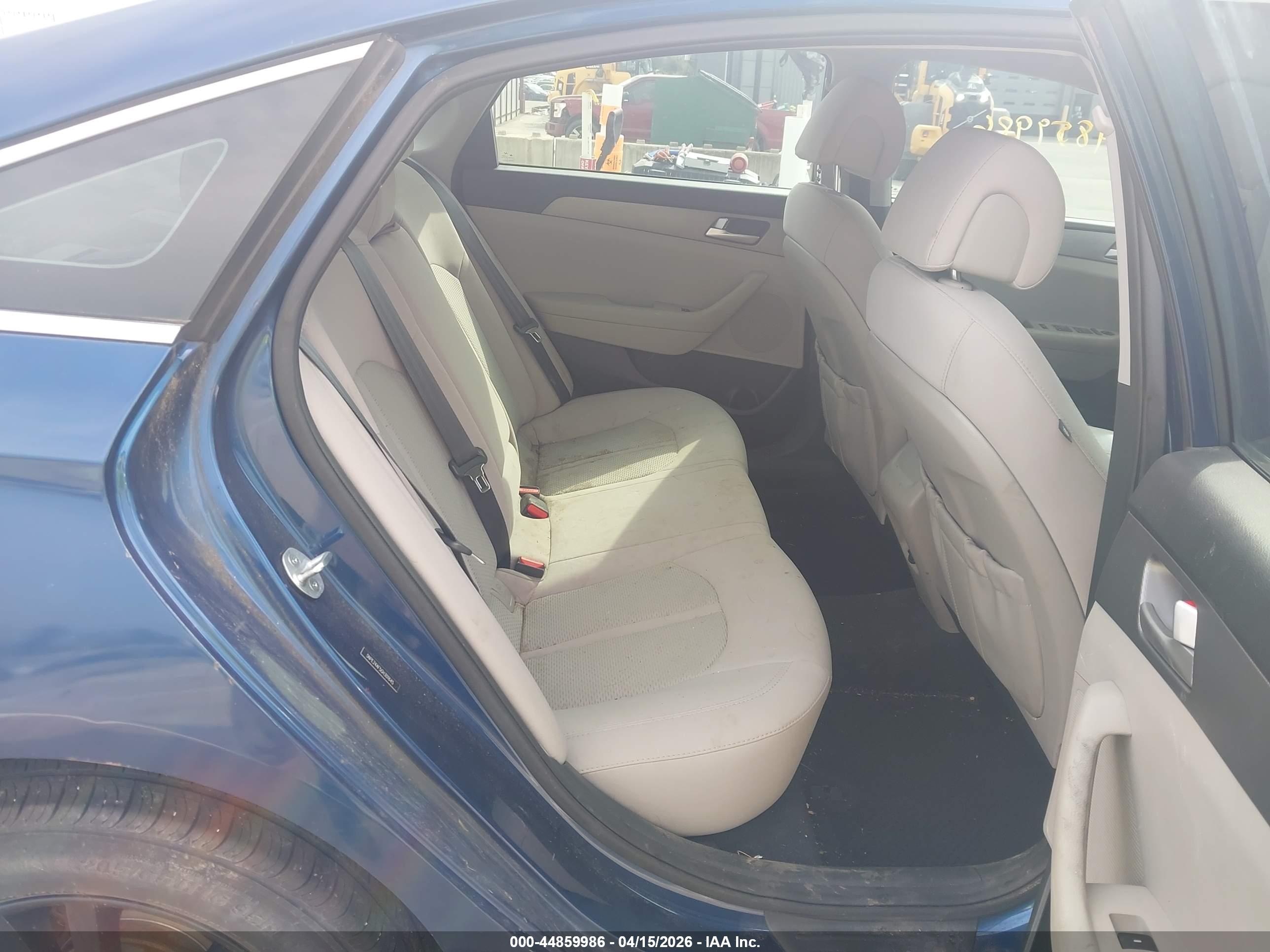 HYUNDAI SONATA image 8