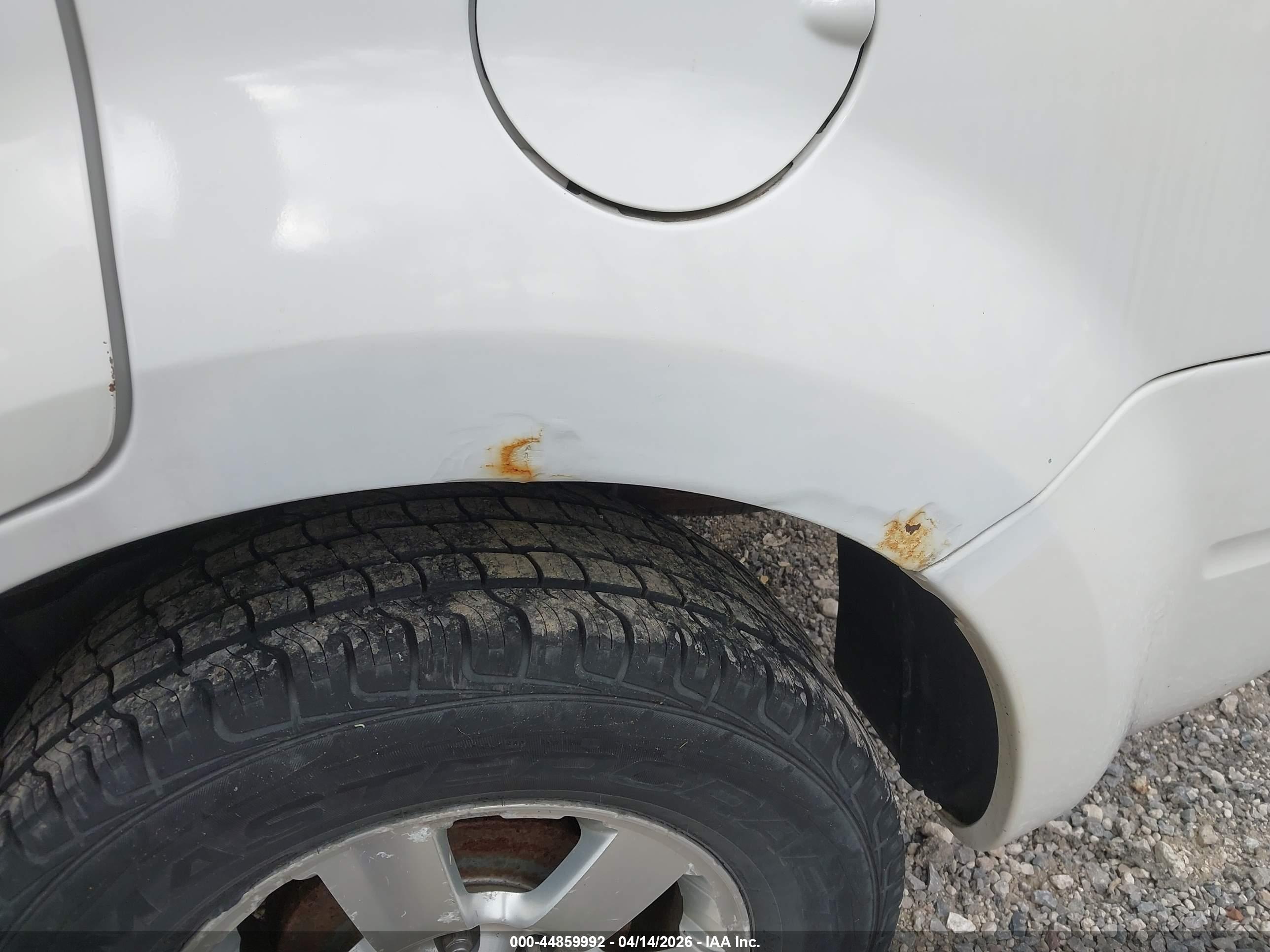 FORD ESCAPE image 6