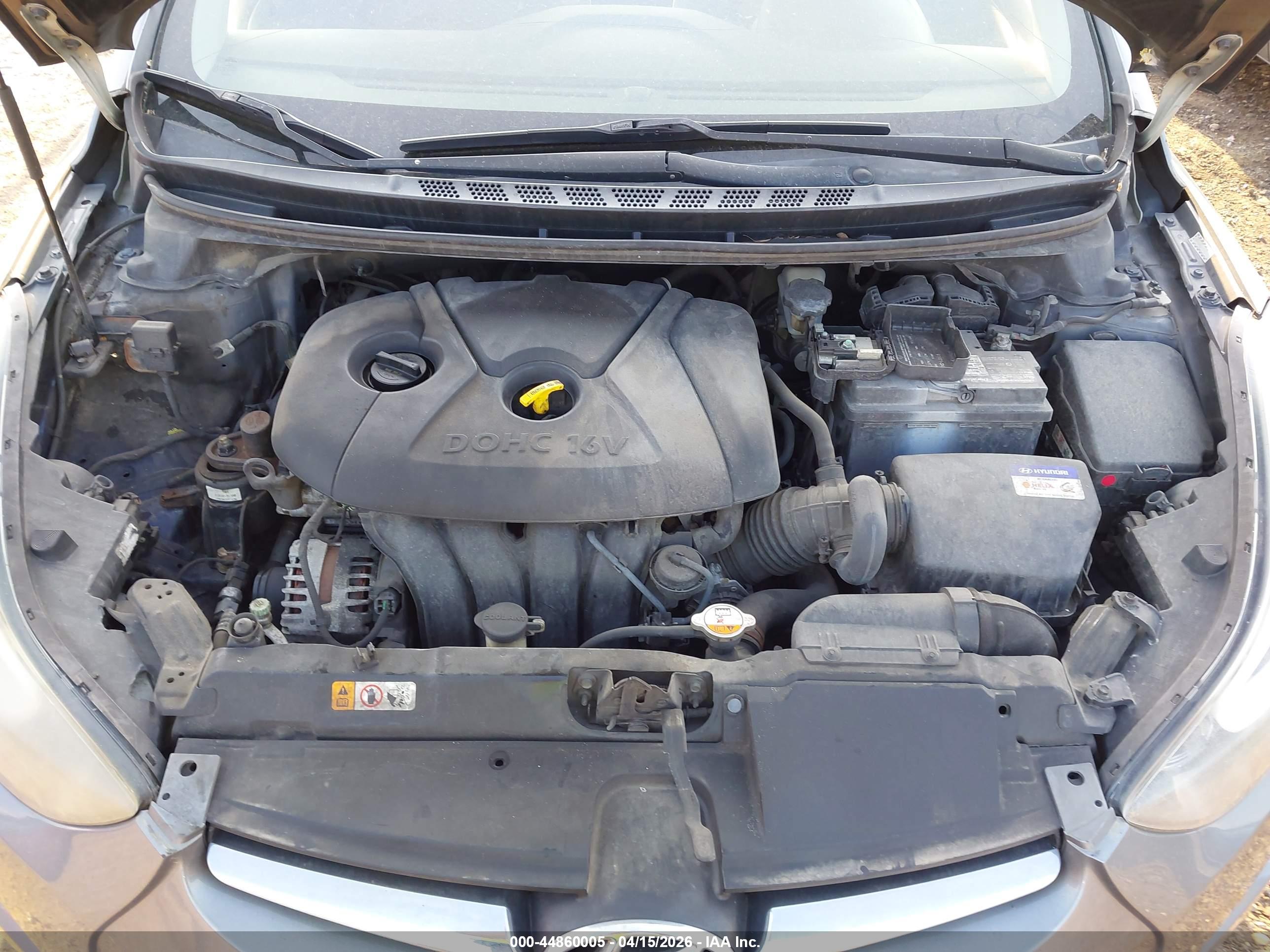 HYUNDAI ELANTRA image 10