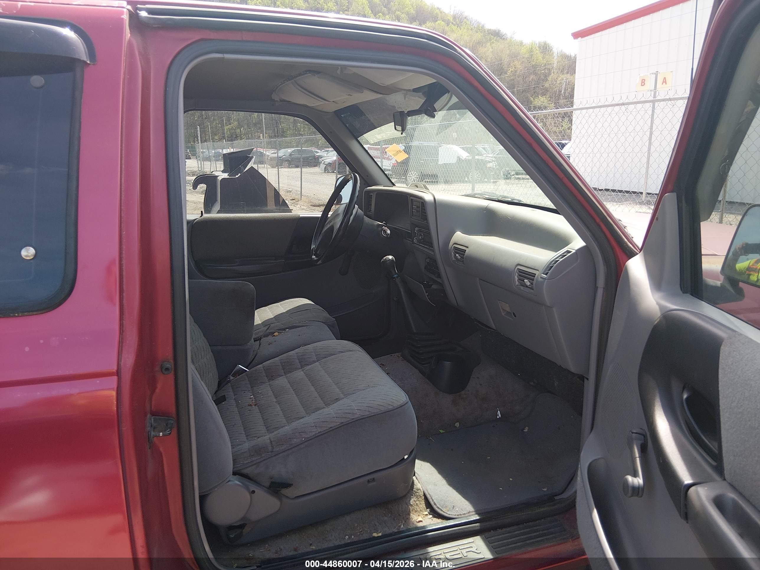FORD RANGER image 5