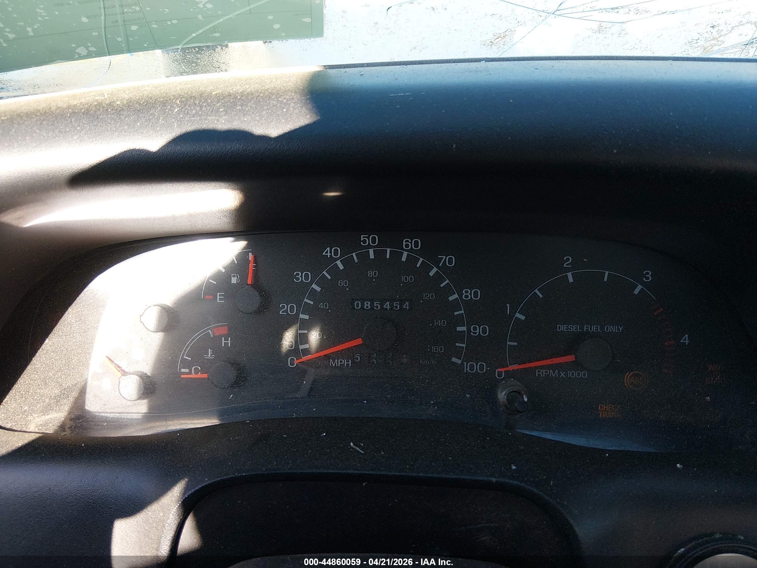 FORD F-750 image 6