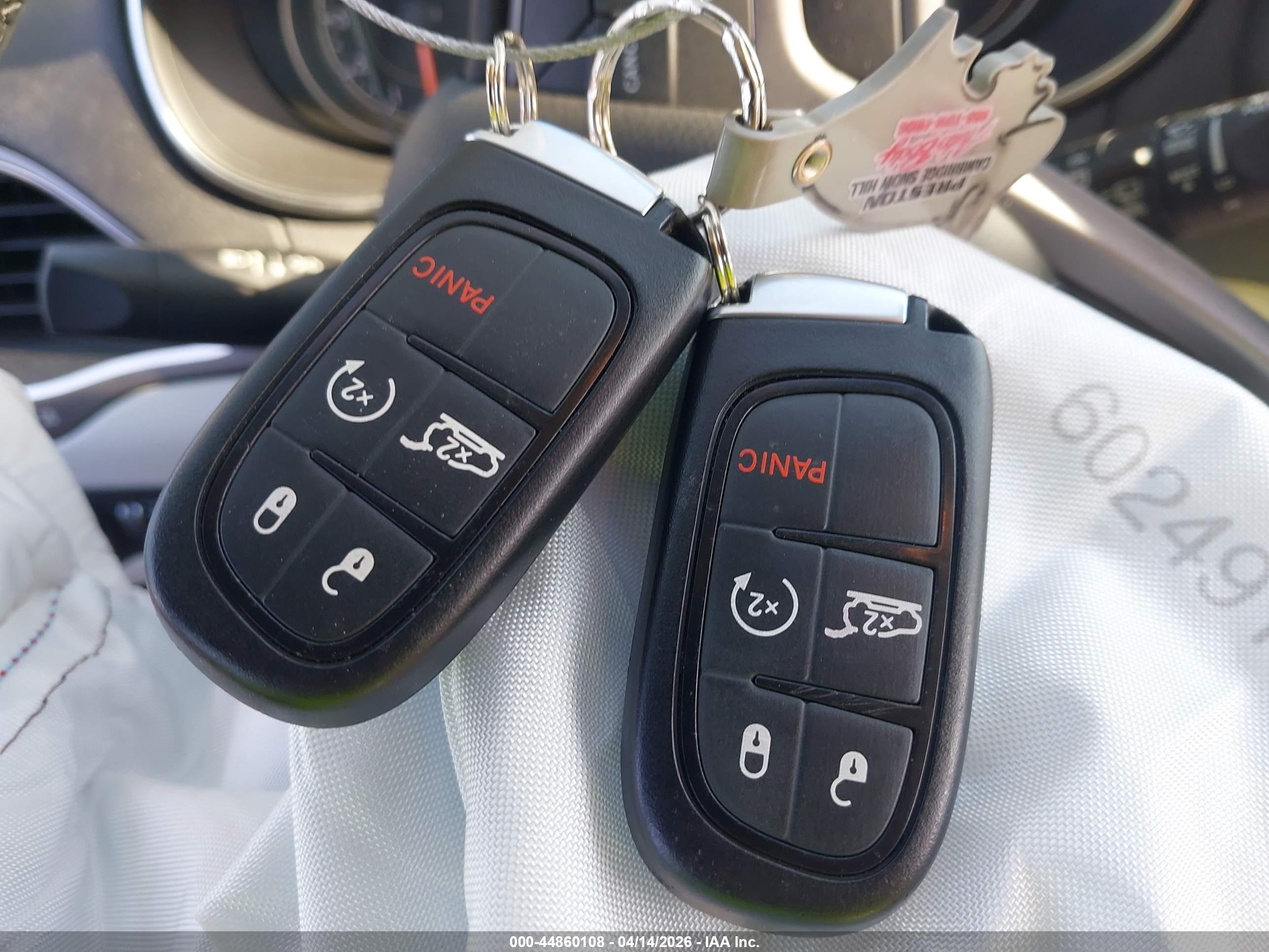 JEEP CHEROKEE image 11