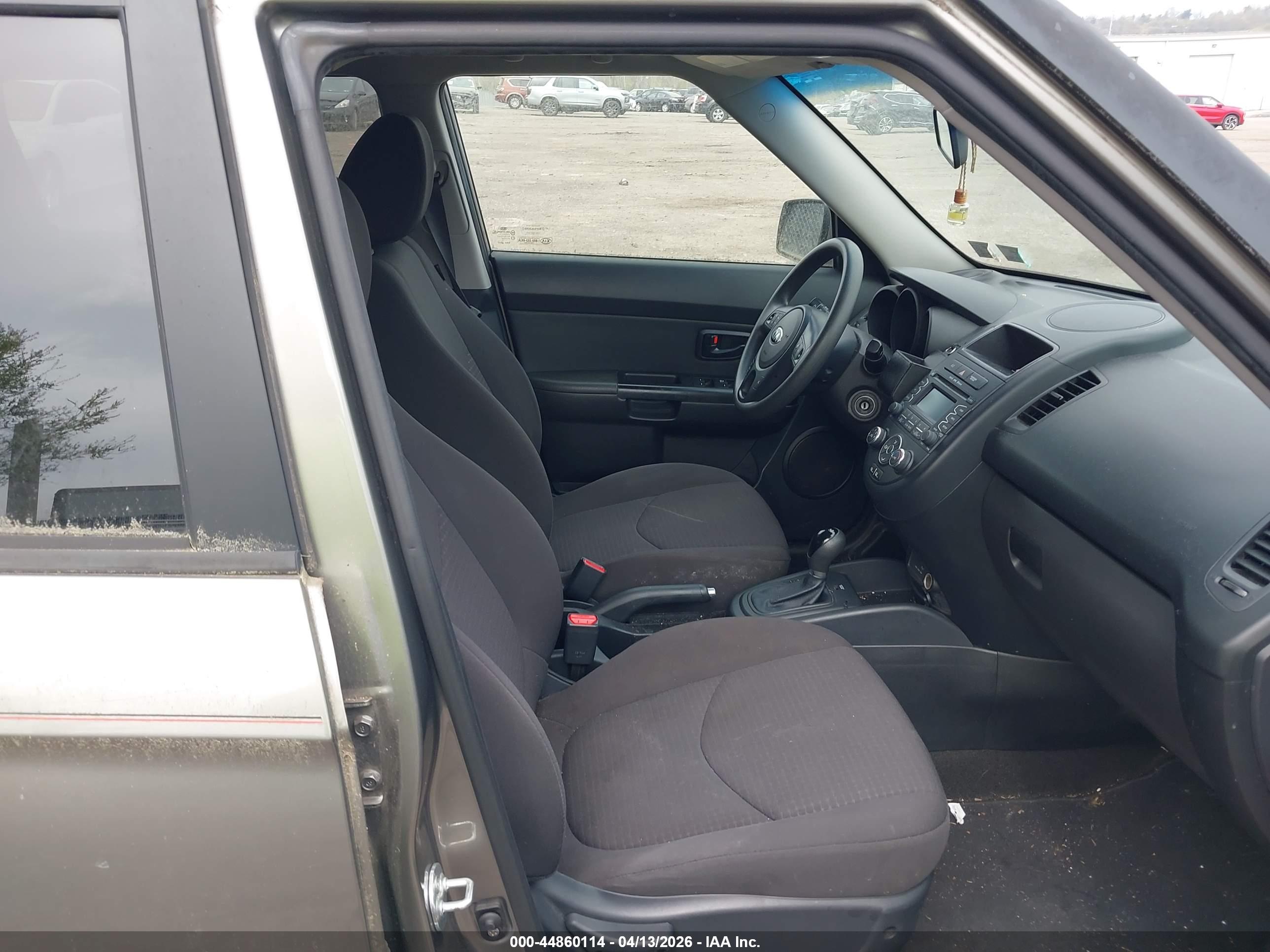 KIA SOUL image 5