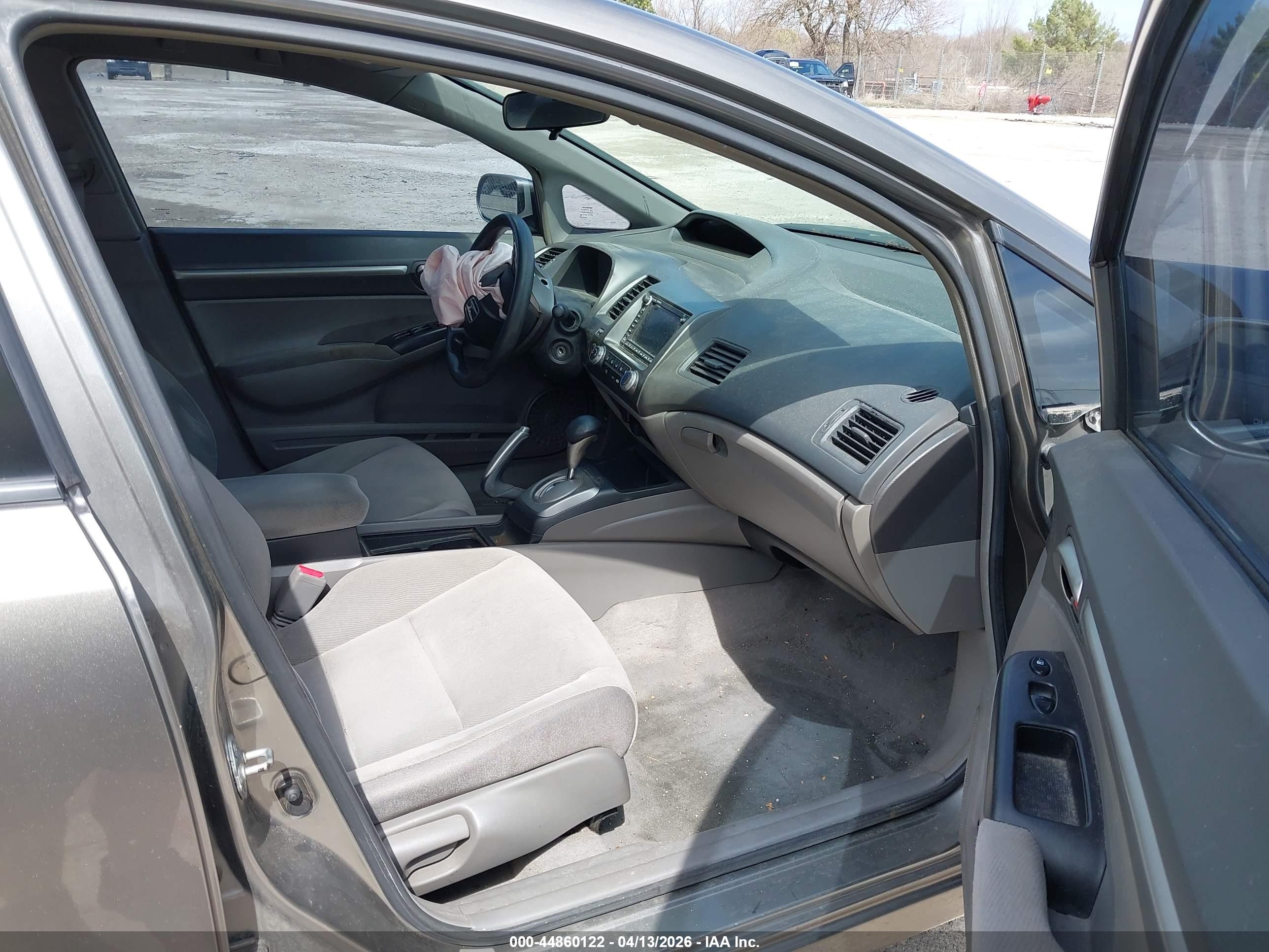 HONDA CIVIC image 5