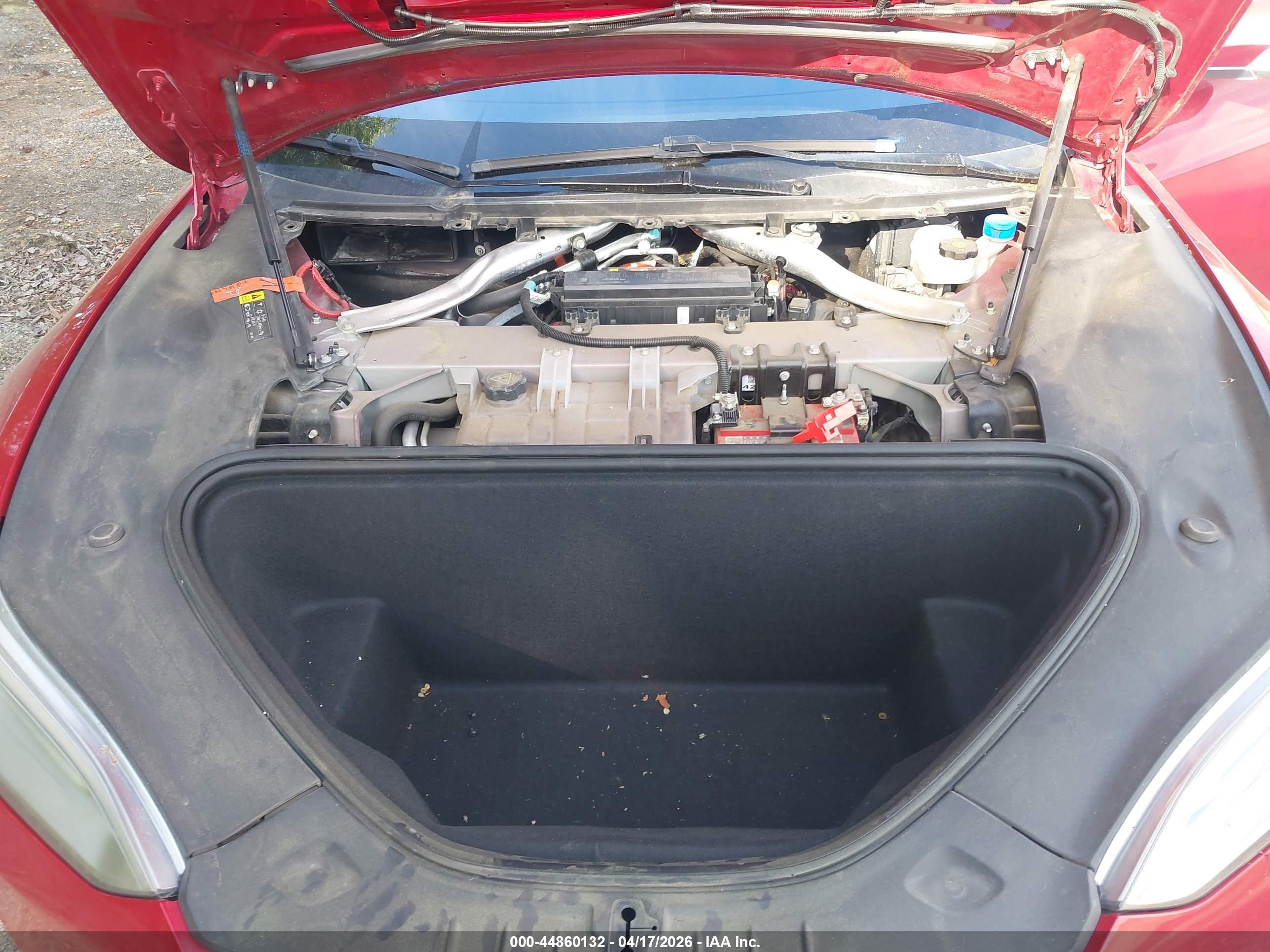 TESLA MODEL image 10