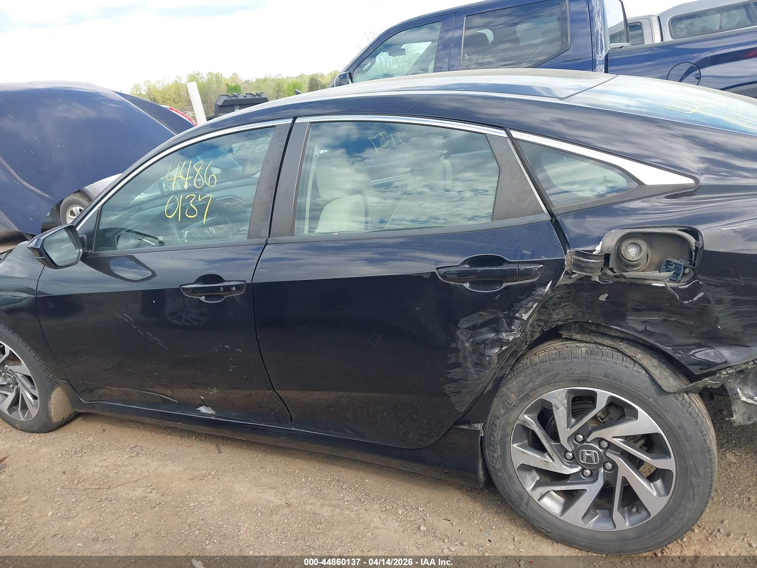HONDA CIVIC image 6