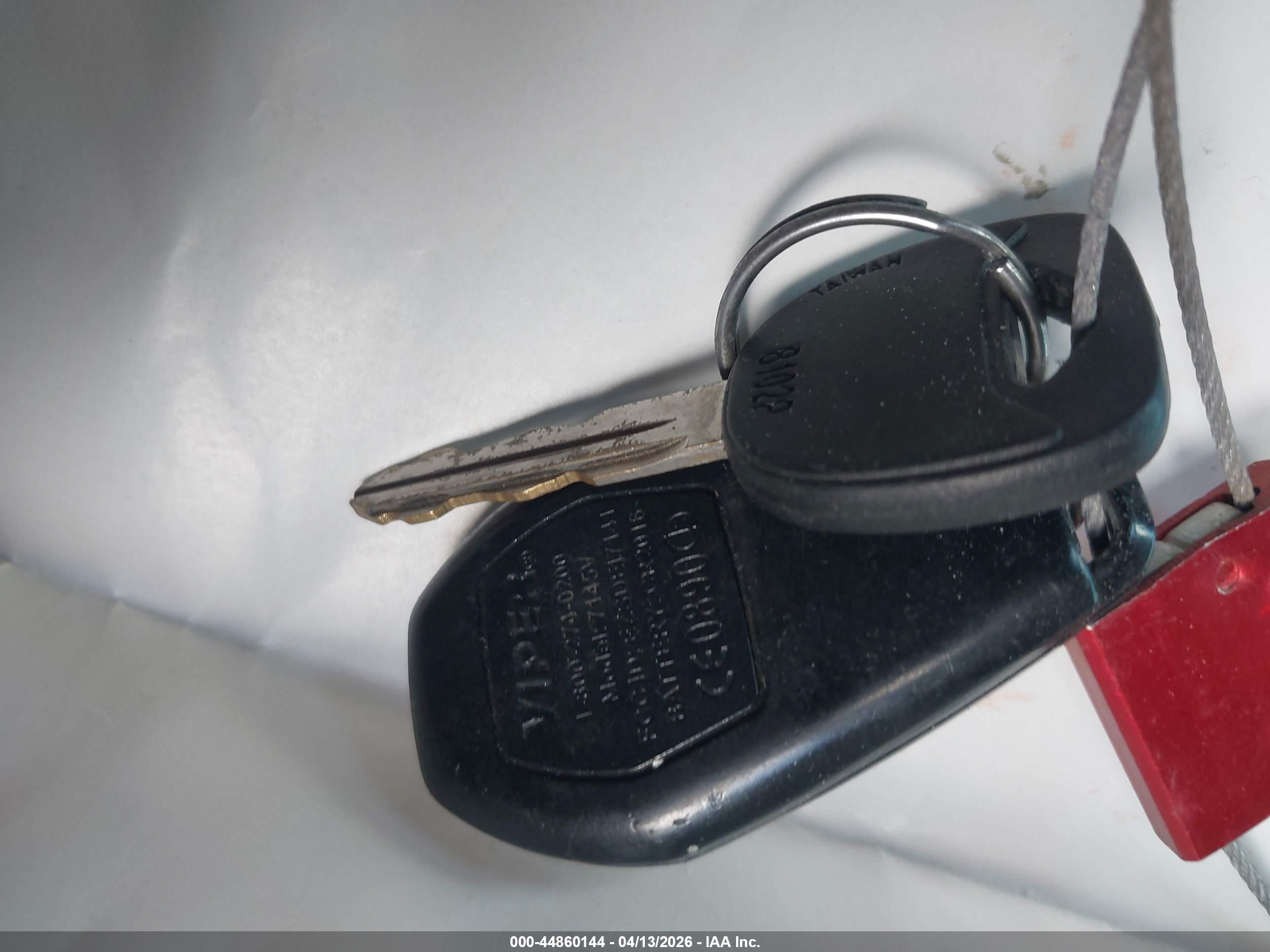 GMC YUKON image 11
