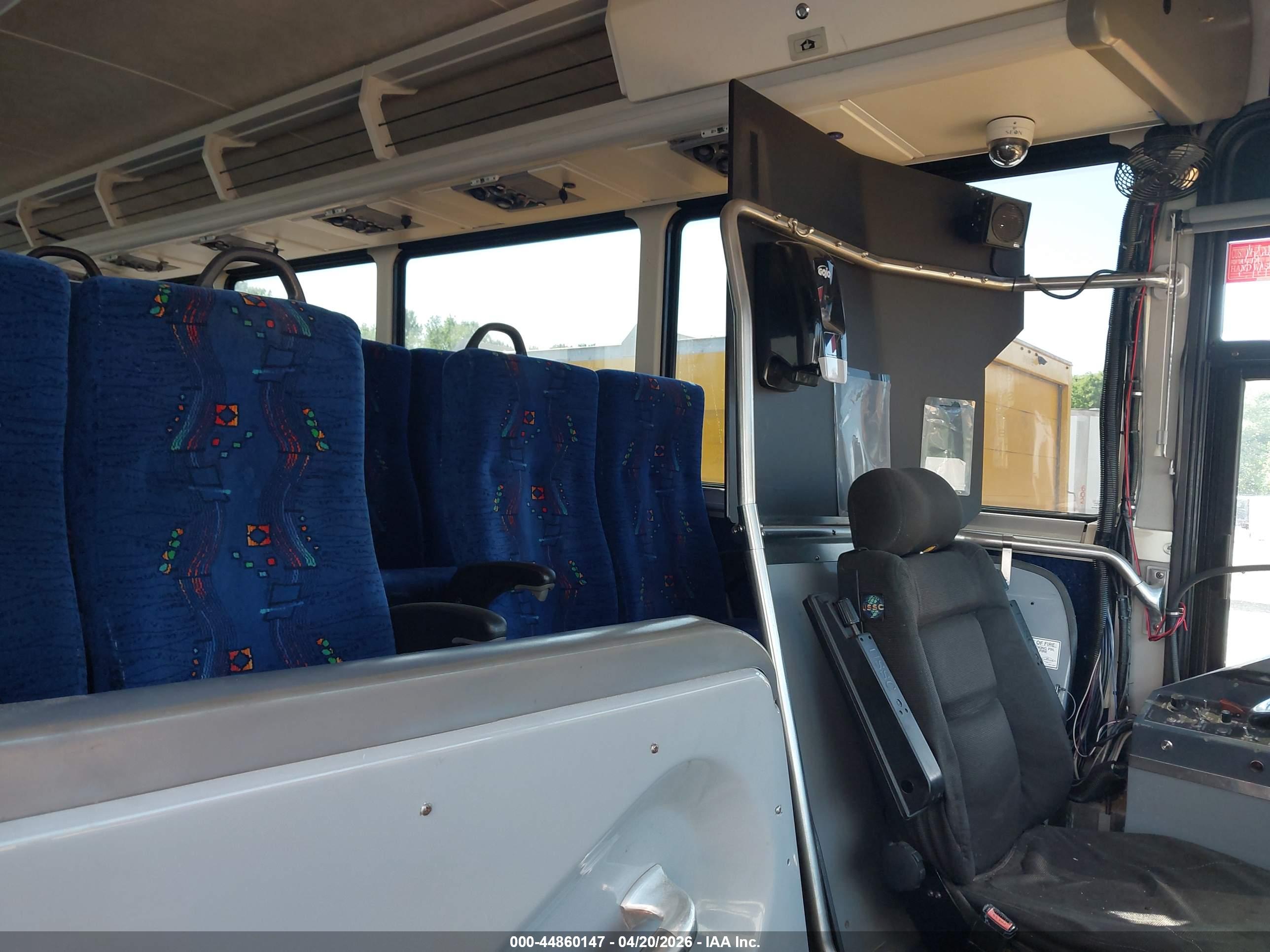 MOTOR COACH image 5