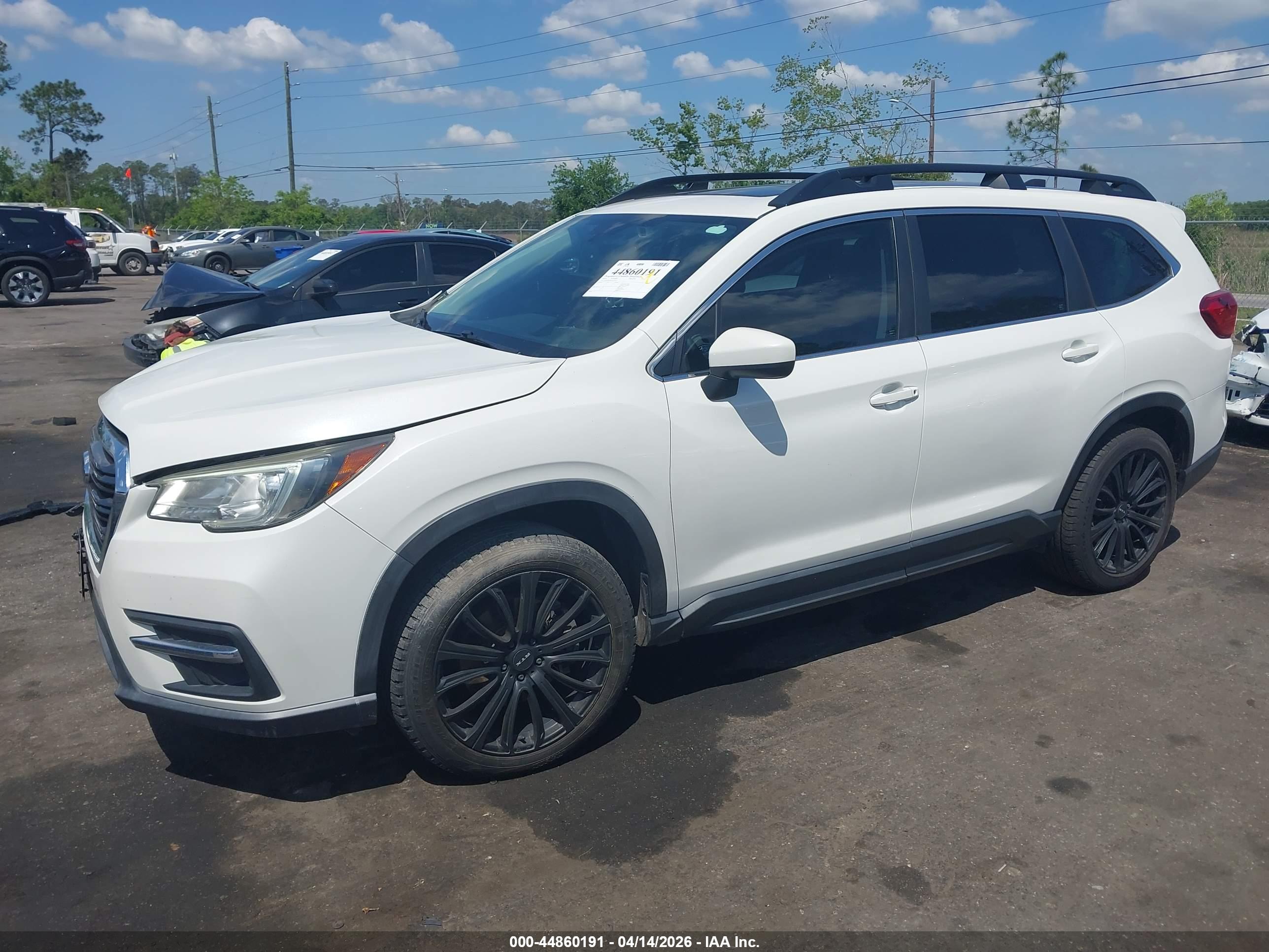 SUBARU ASCENT image 2