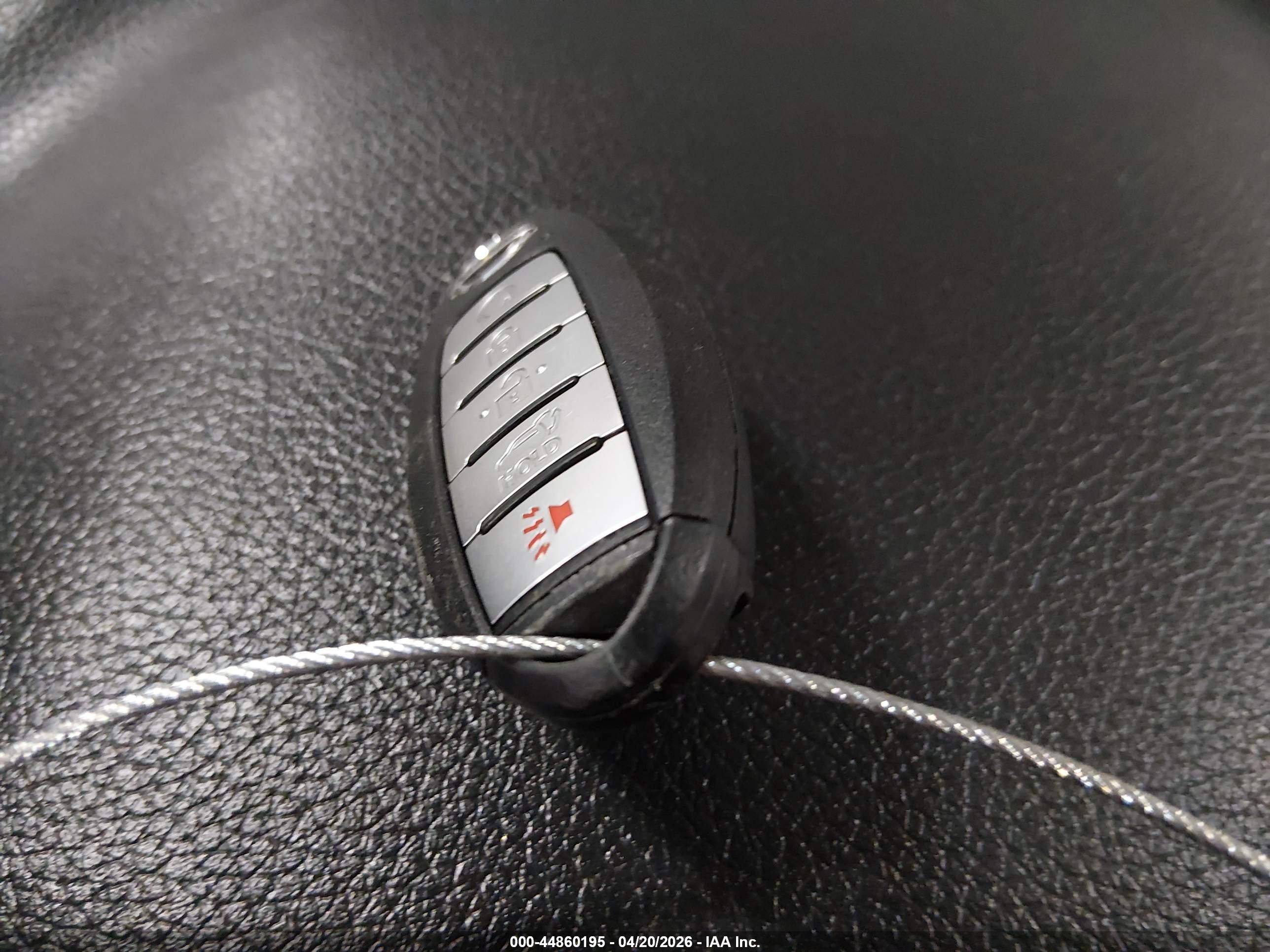 NISSAN ROGUE image 11