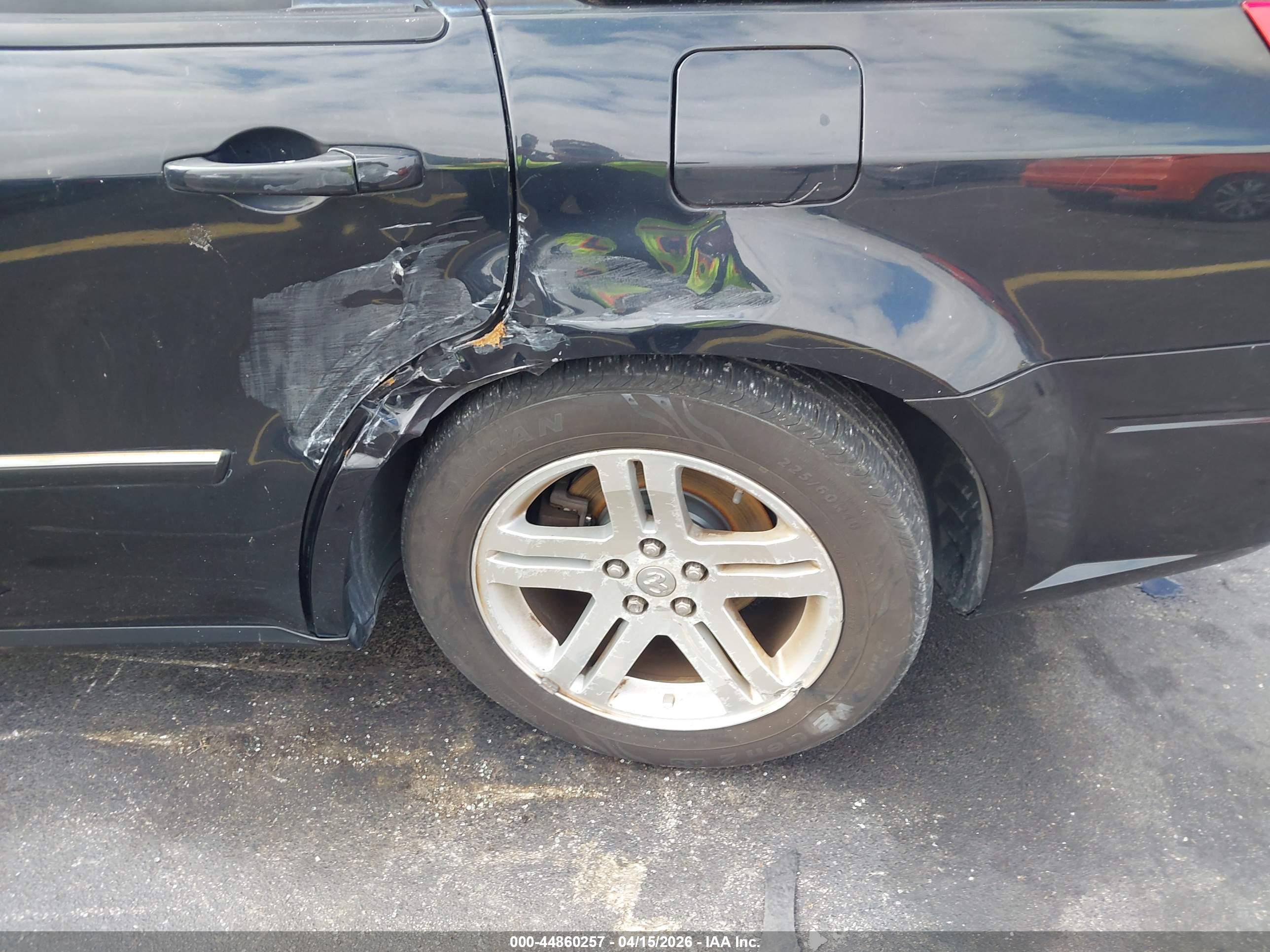 DODGE MAGNUM image 6