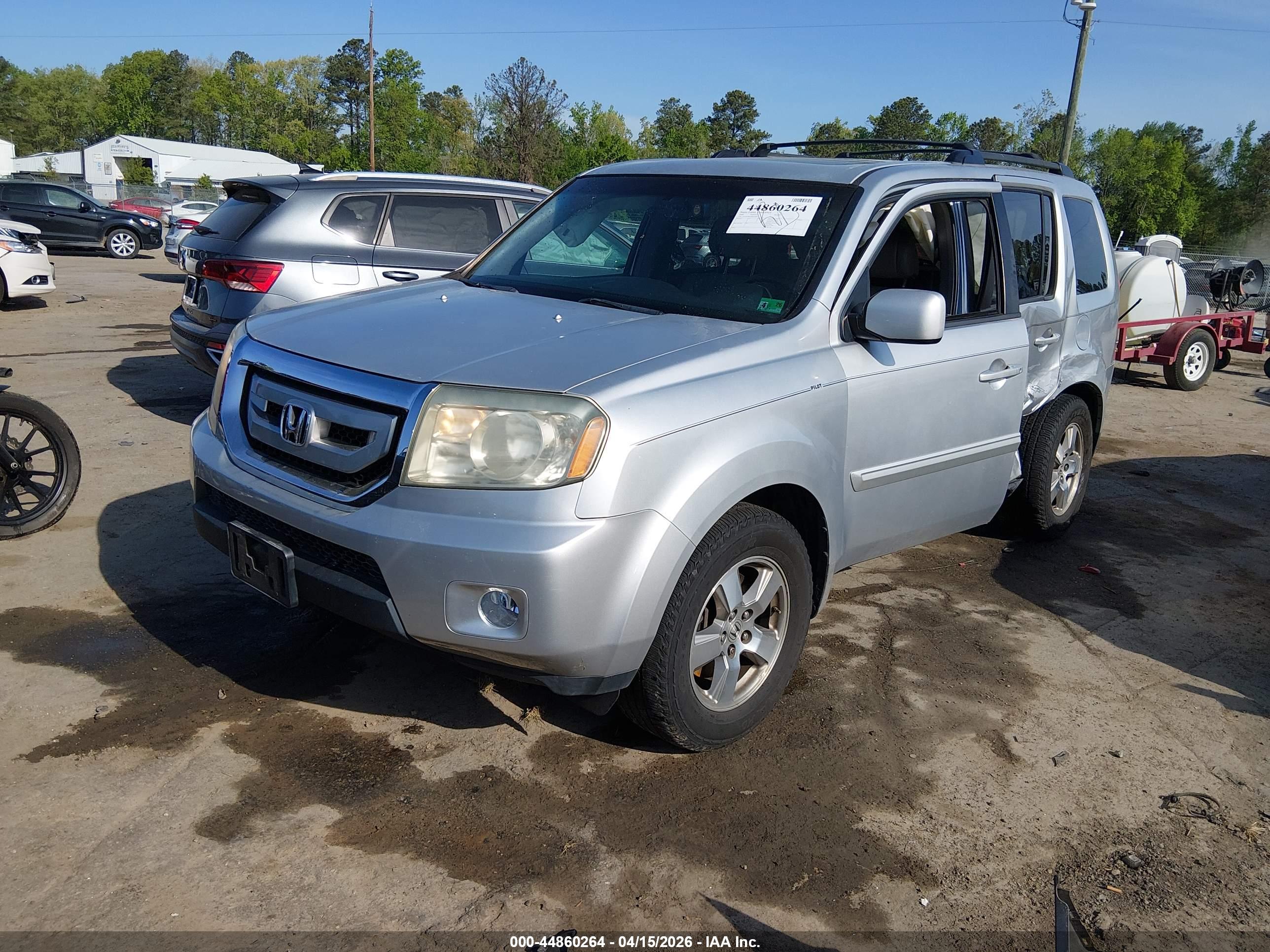 HONDA PILOT image 2