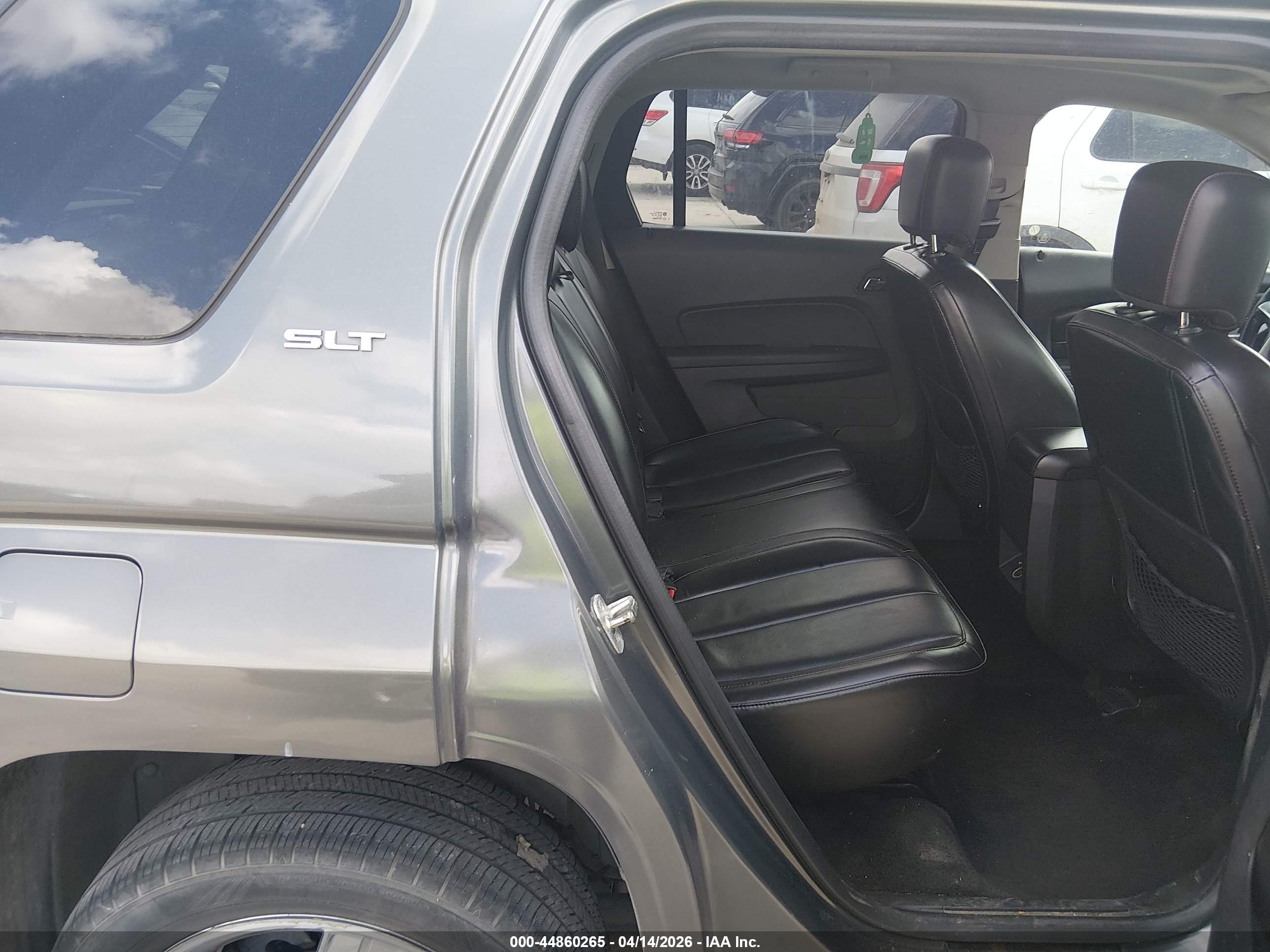 GMC TERRAIN image 8