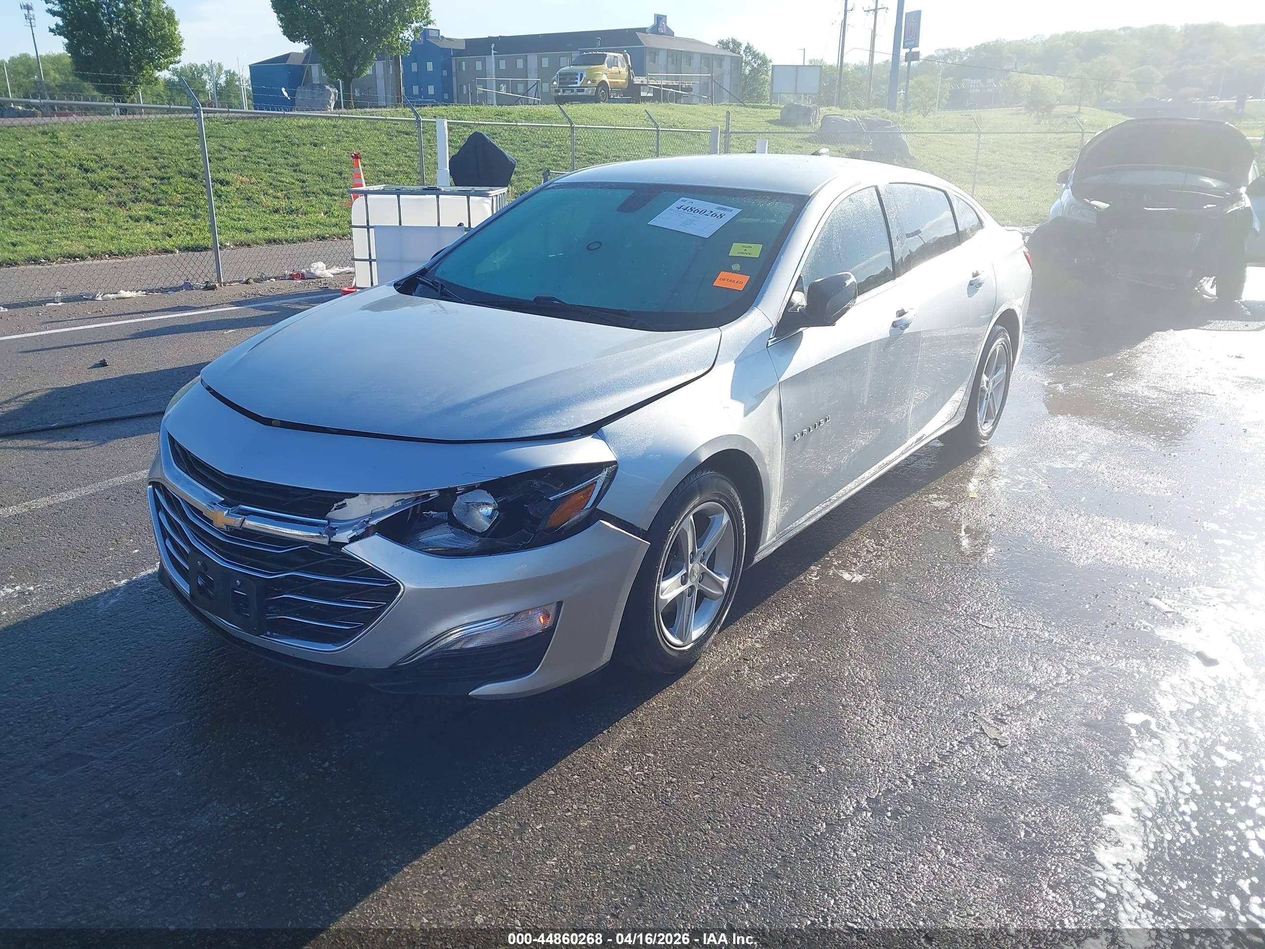 CHEVROLET MALIBU image 2