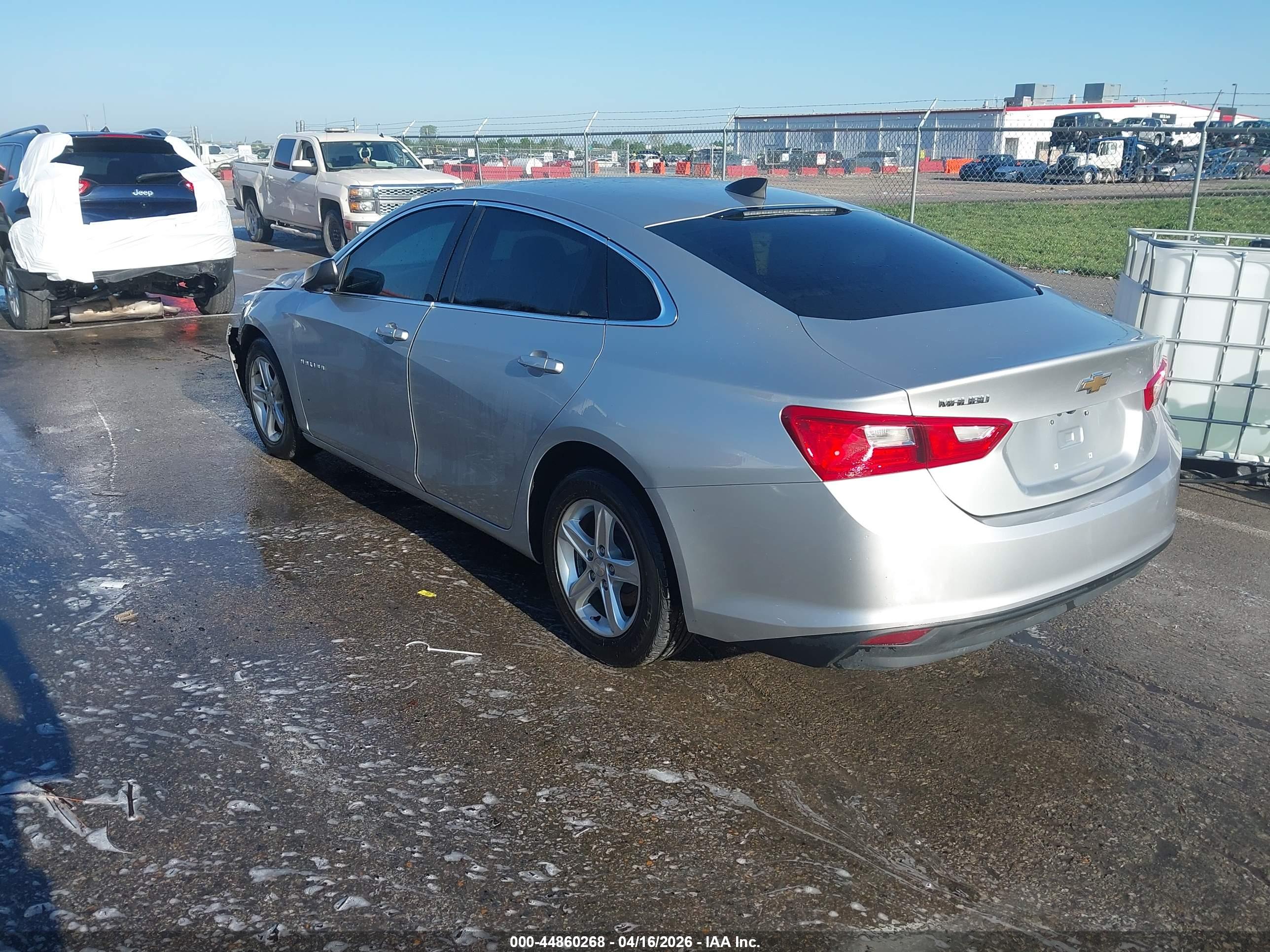 CHEVROLET MALIBU image 3