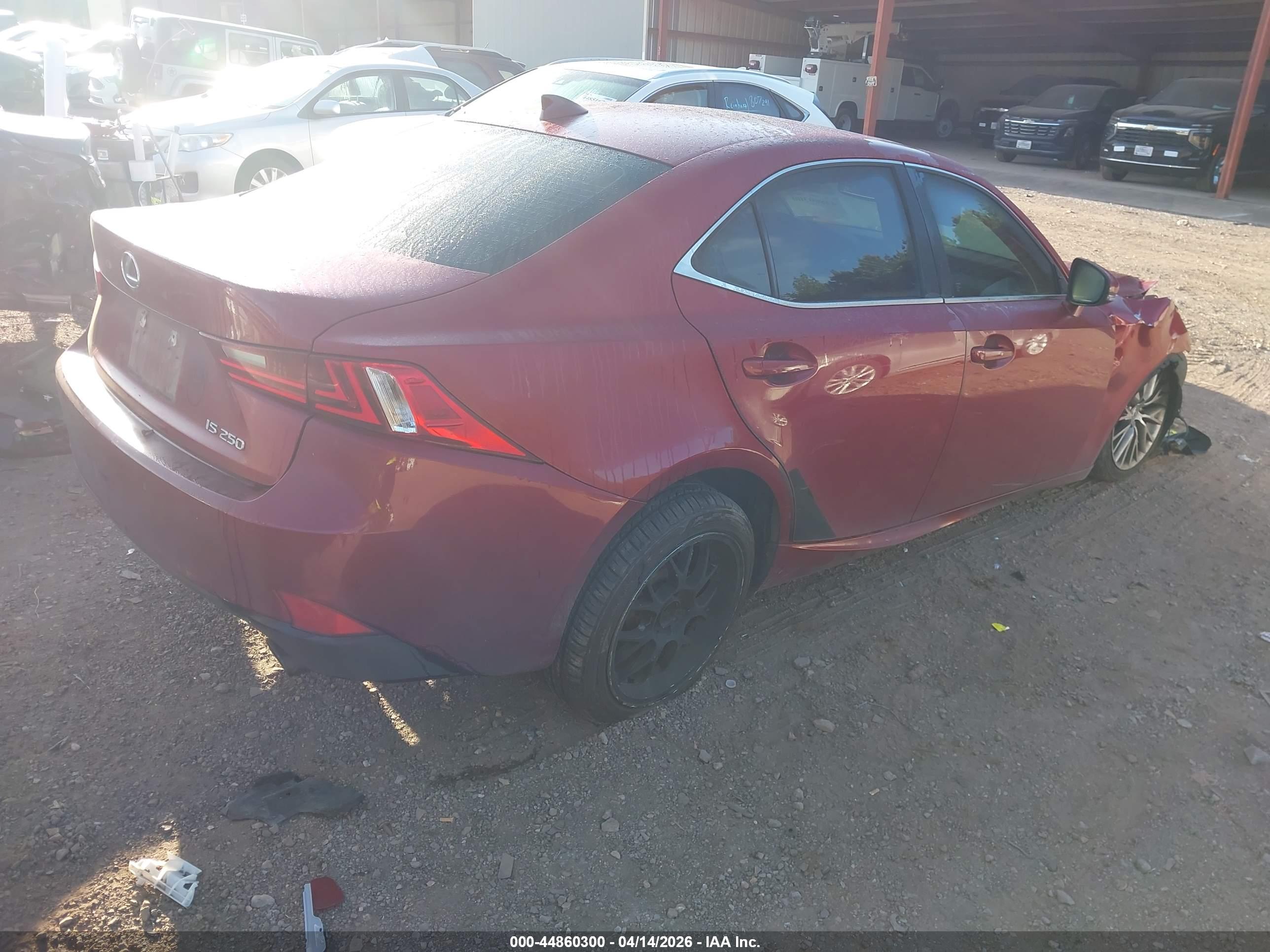 LEXUS IS image 4