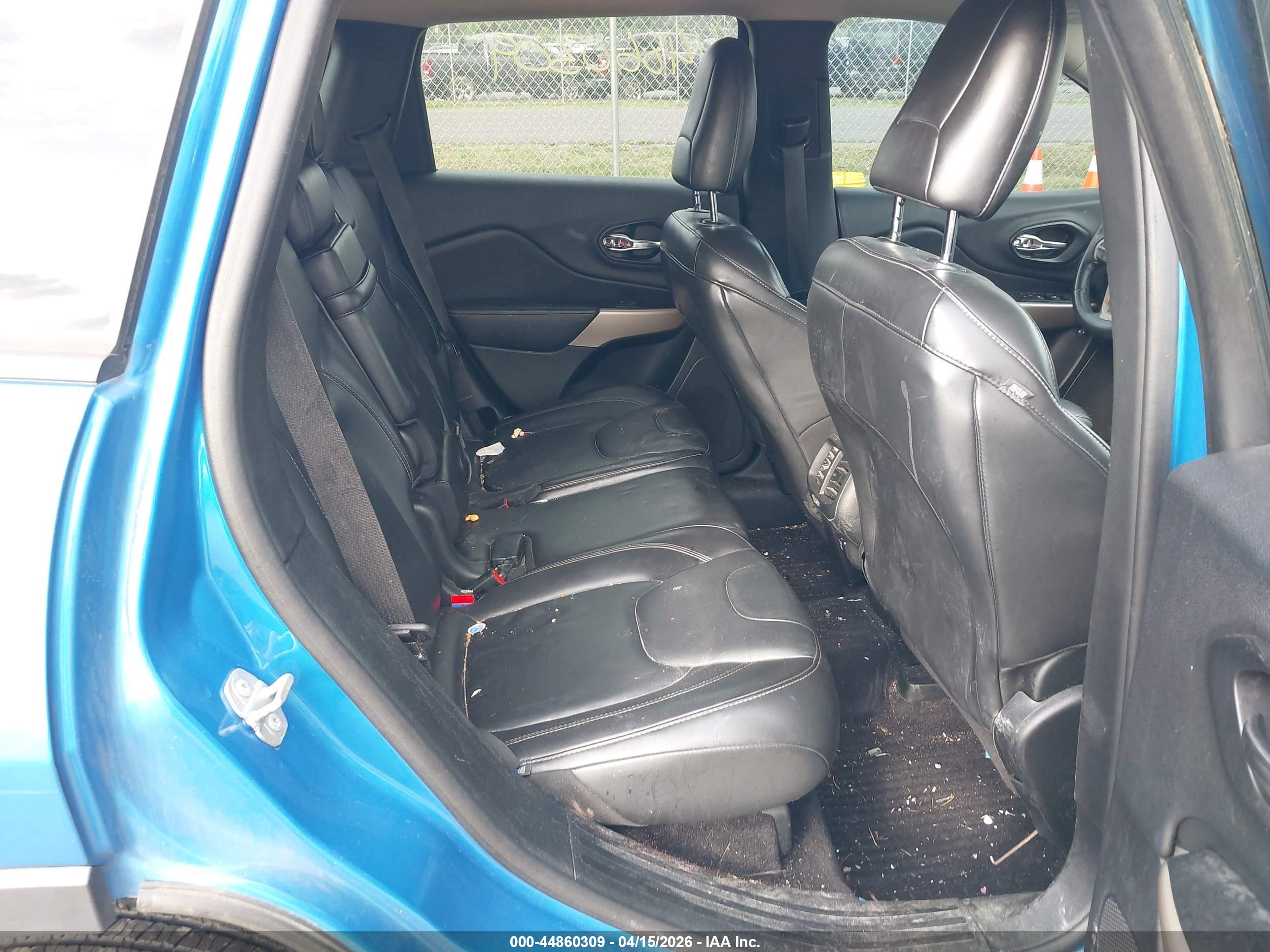JEEP CHEROKEE image 8